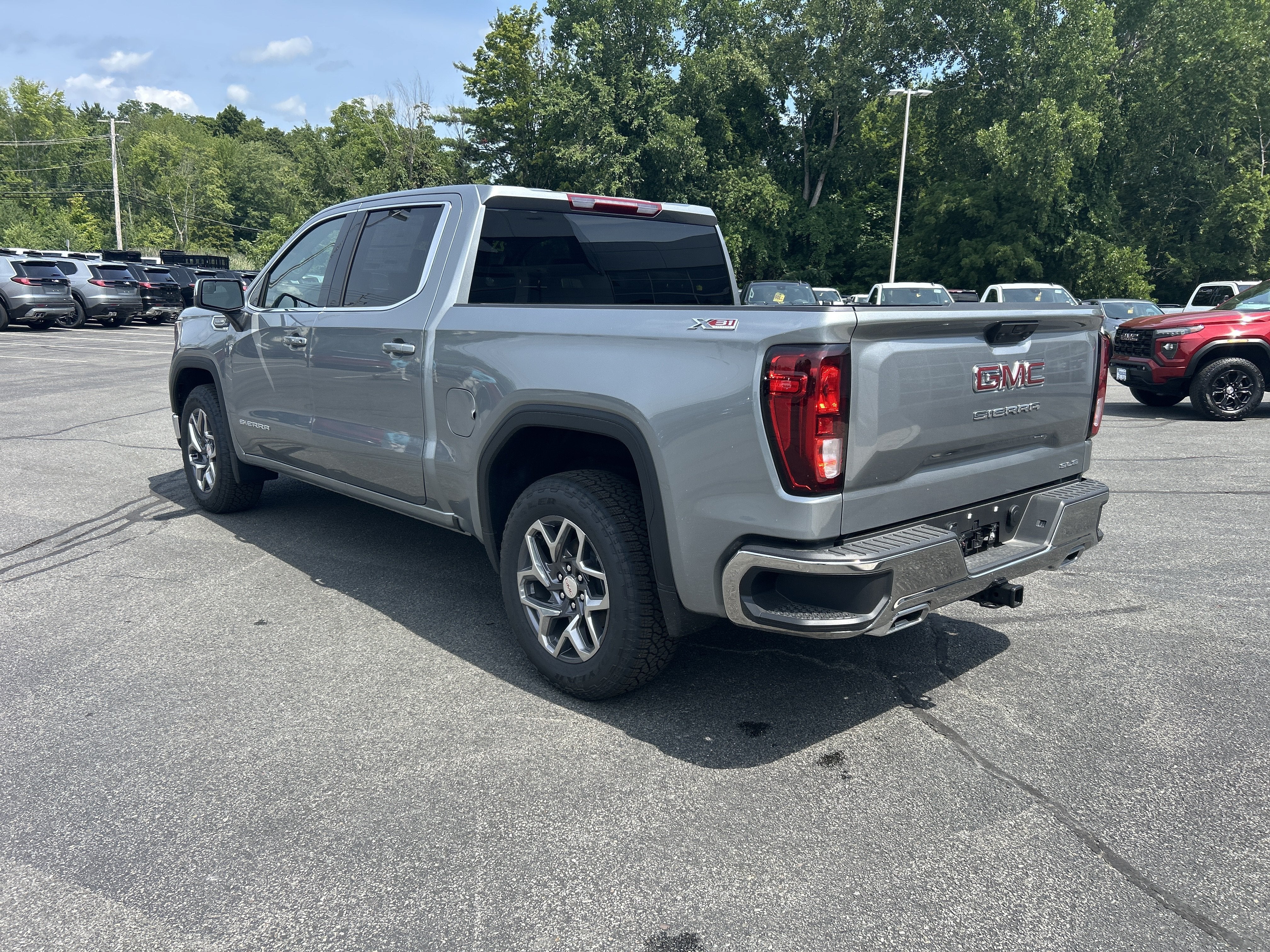 2026 GMC Sierra 1500 SLE
