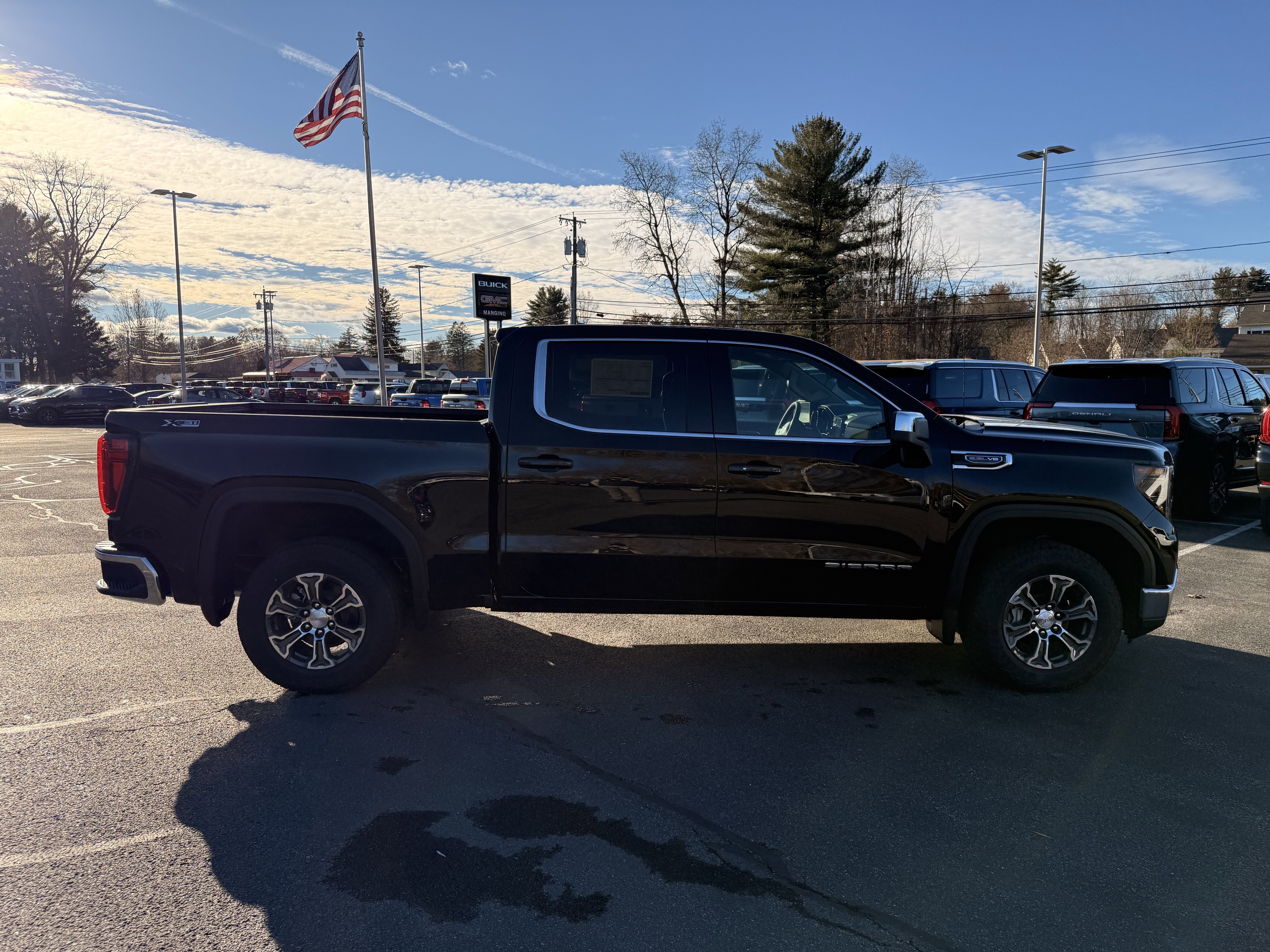 2026 GMC Sierra 1500 SLE