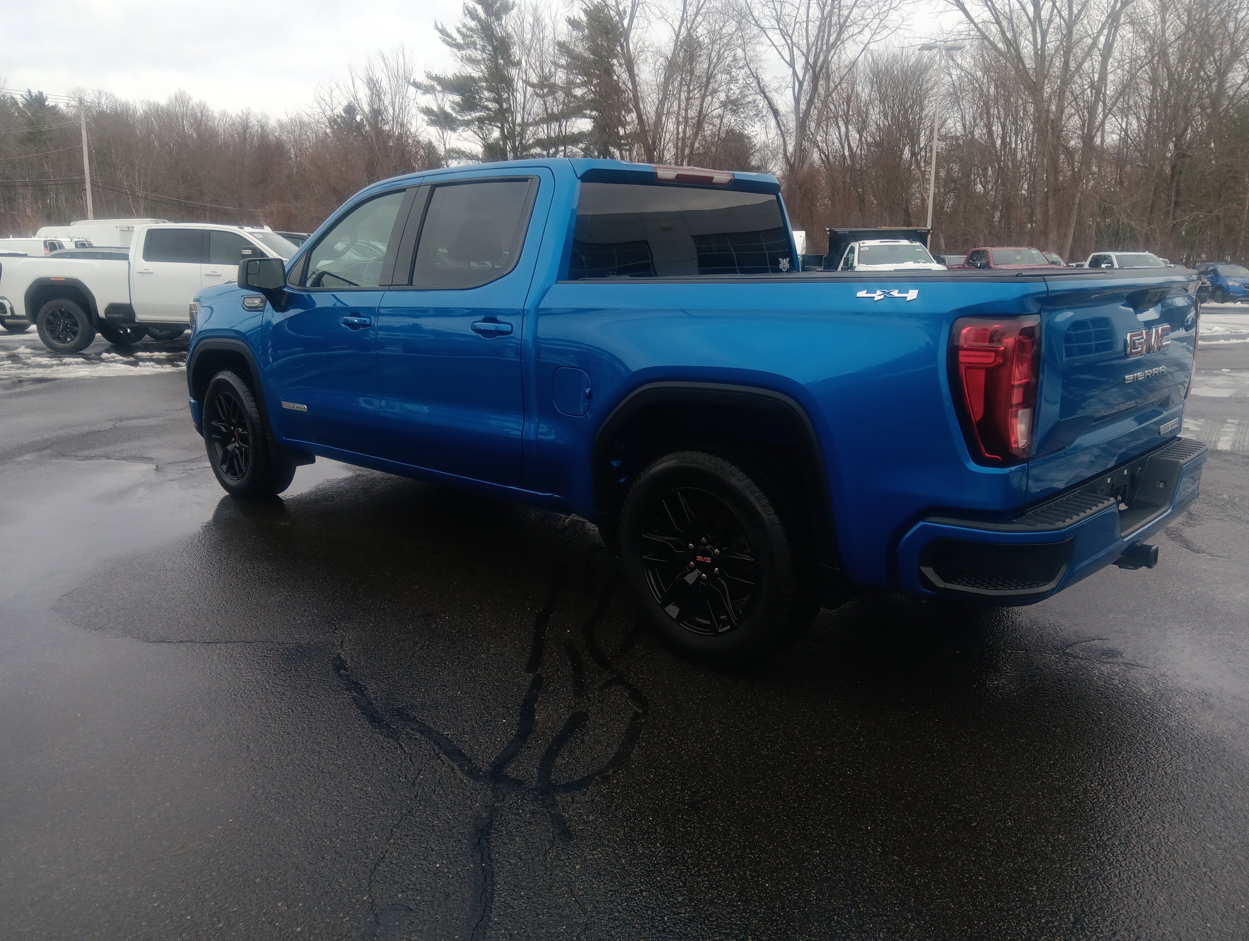 2023 GMC Sierra 1500 Elevation