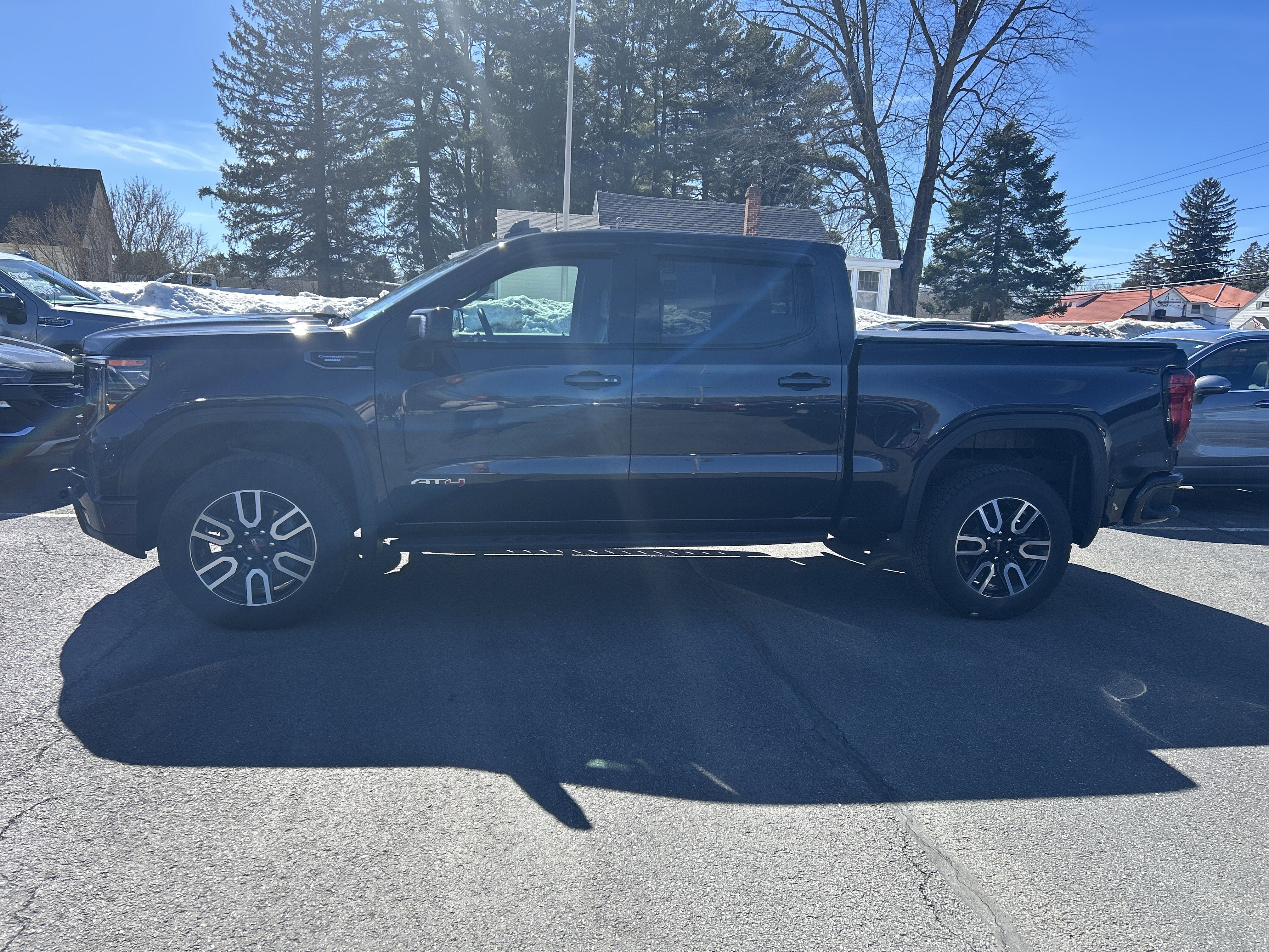 2025 GMC Sierra 1500 AT4