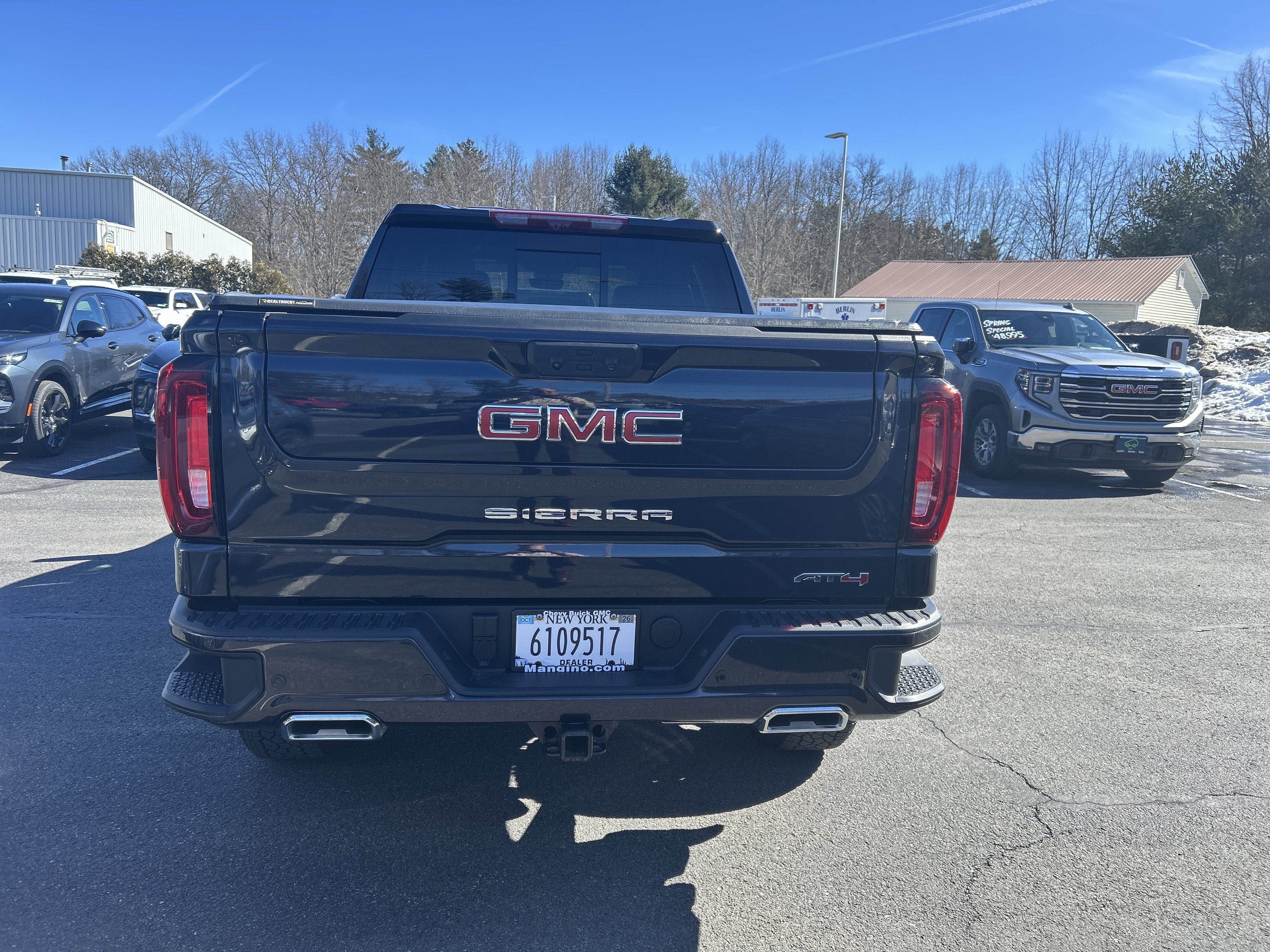 2025 GMC Sierra 1500 AT4