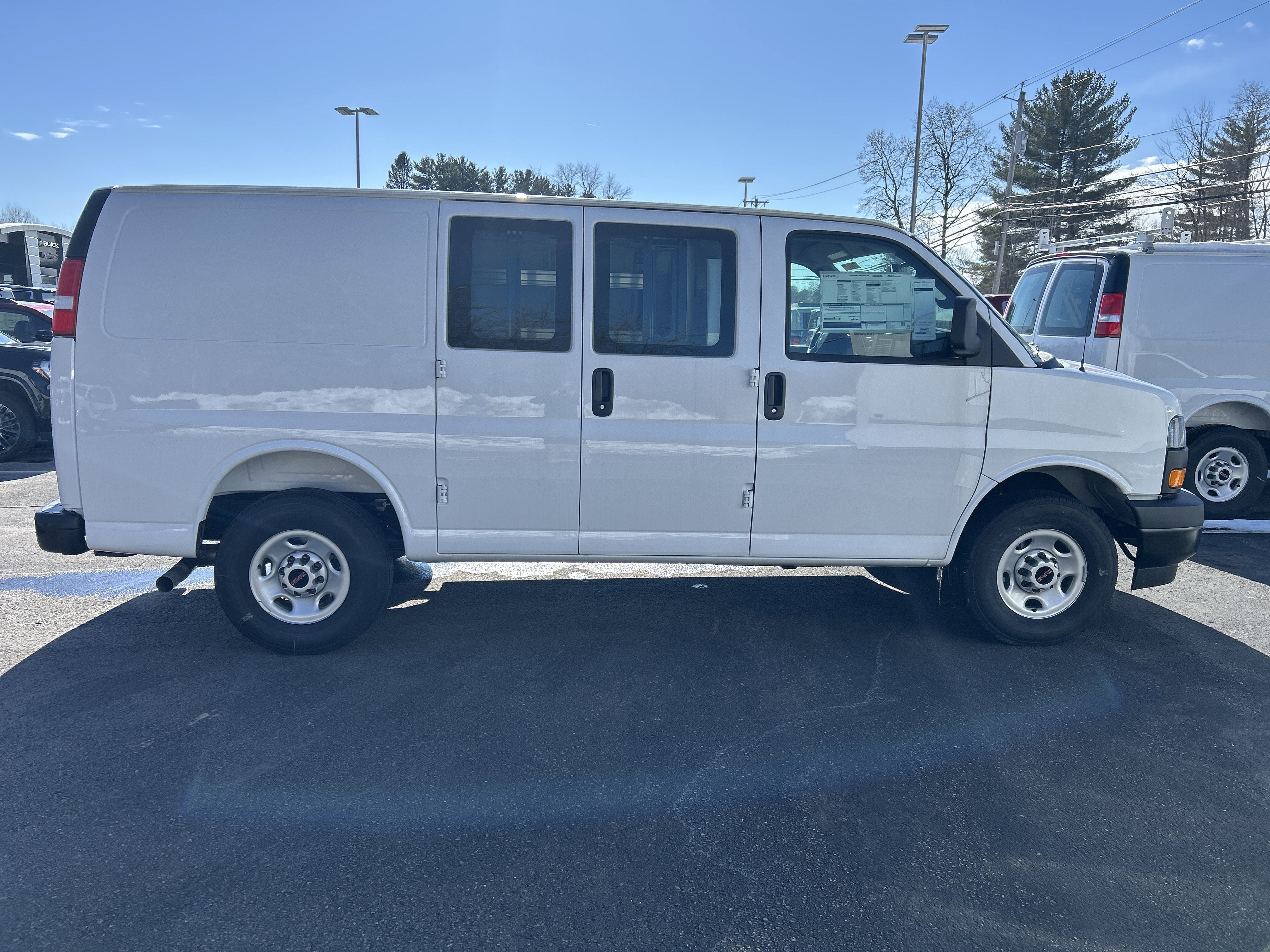 2025 GMC Savana Cargo Work Van