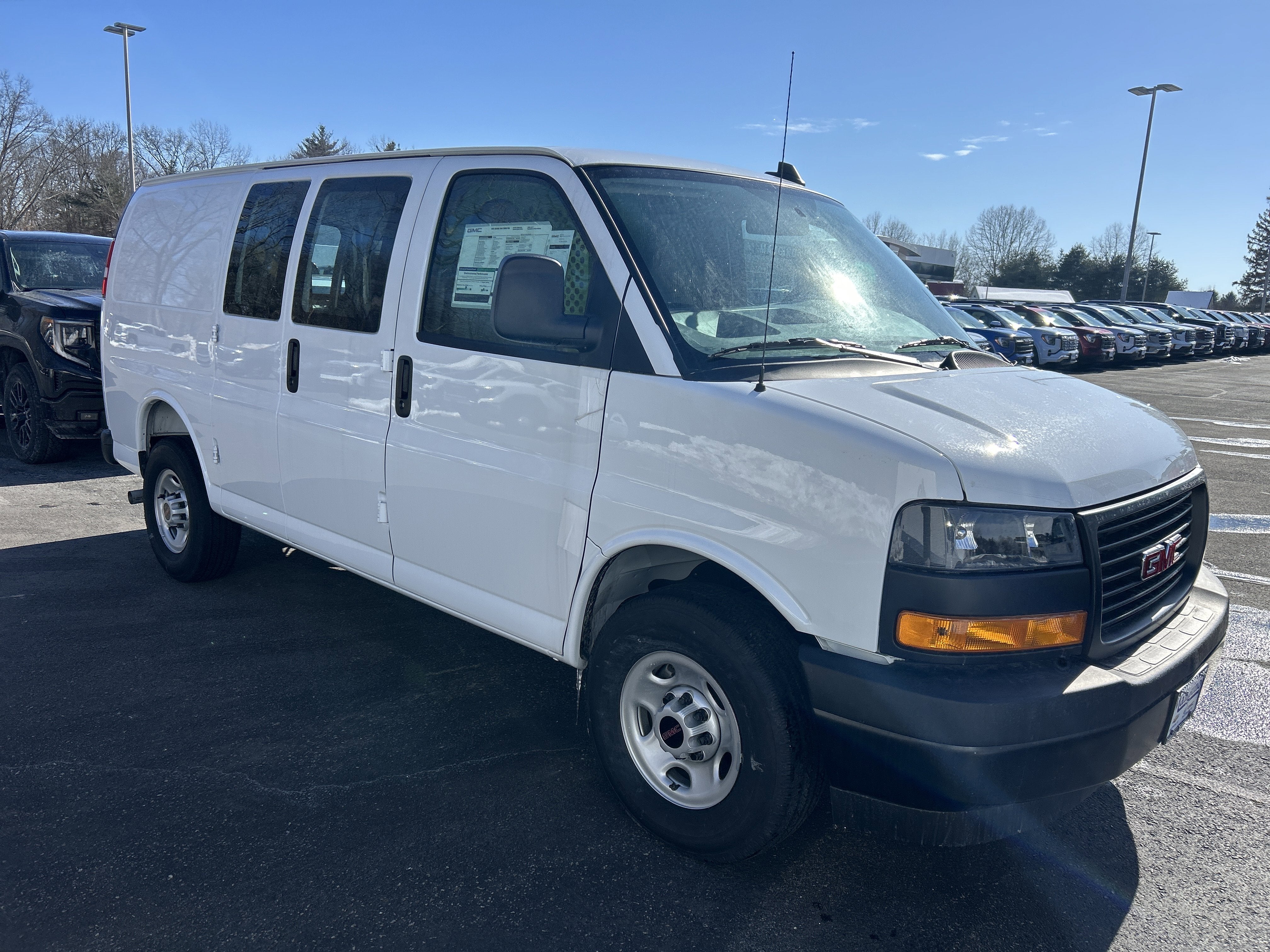 2025 GMC Savana Cargo Work Van