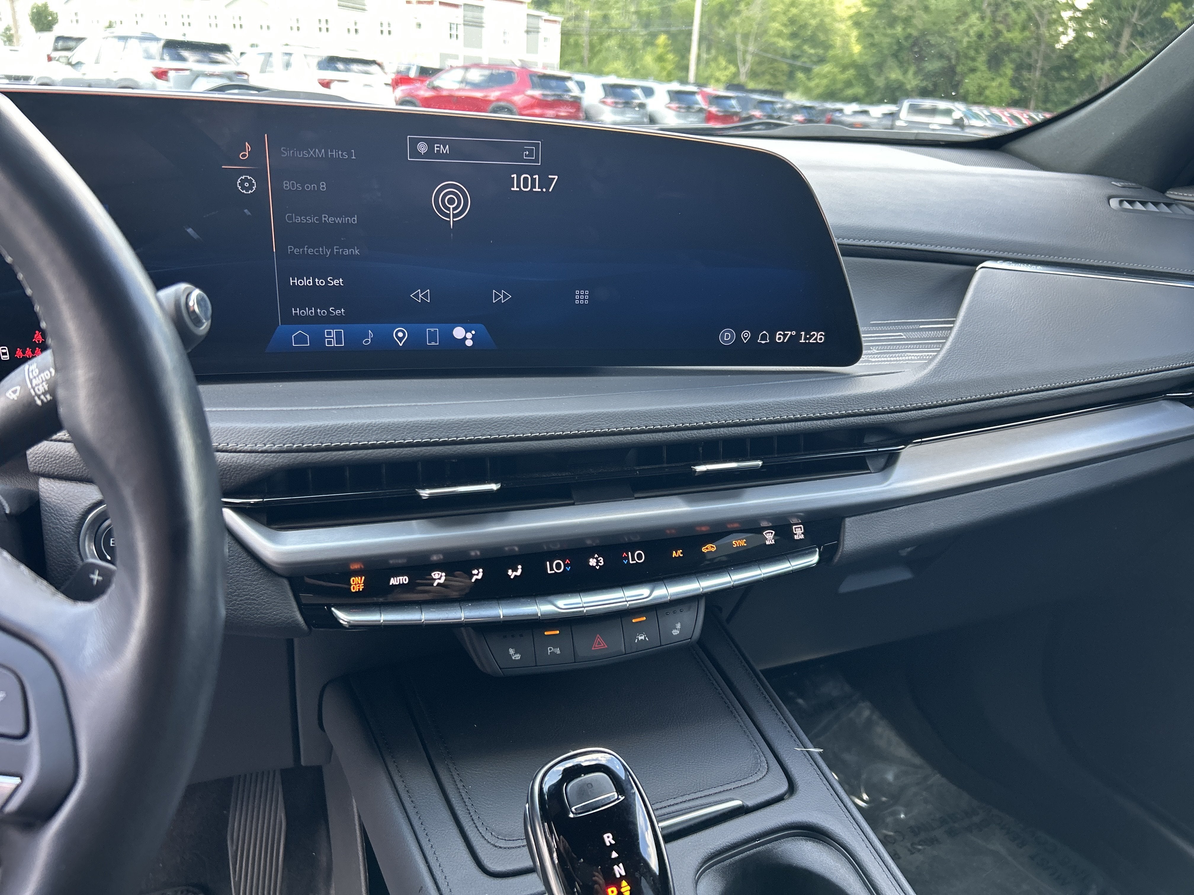 2025 Cadillac XT4 Premium Luxury