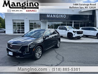2025 Cadillac XT4 Premium Luxury