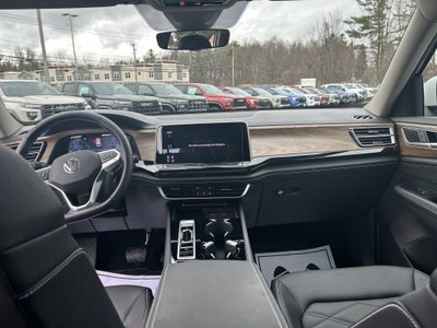 2025 Volkswagen Atlas 2.0T SE w/Technology