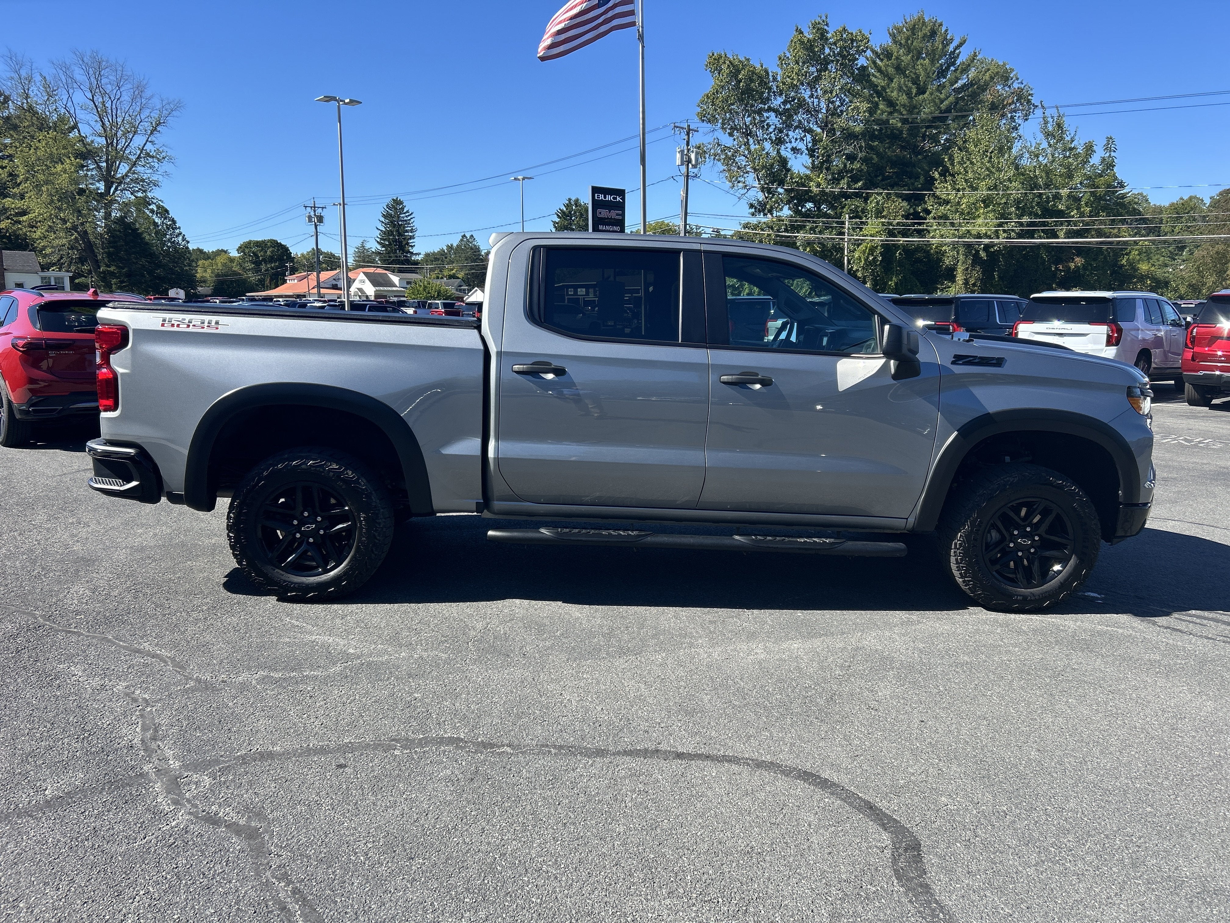 2024 Chevrolet Silverado 1500 Custom Trail Boss