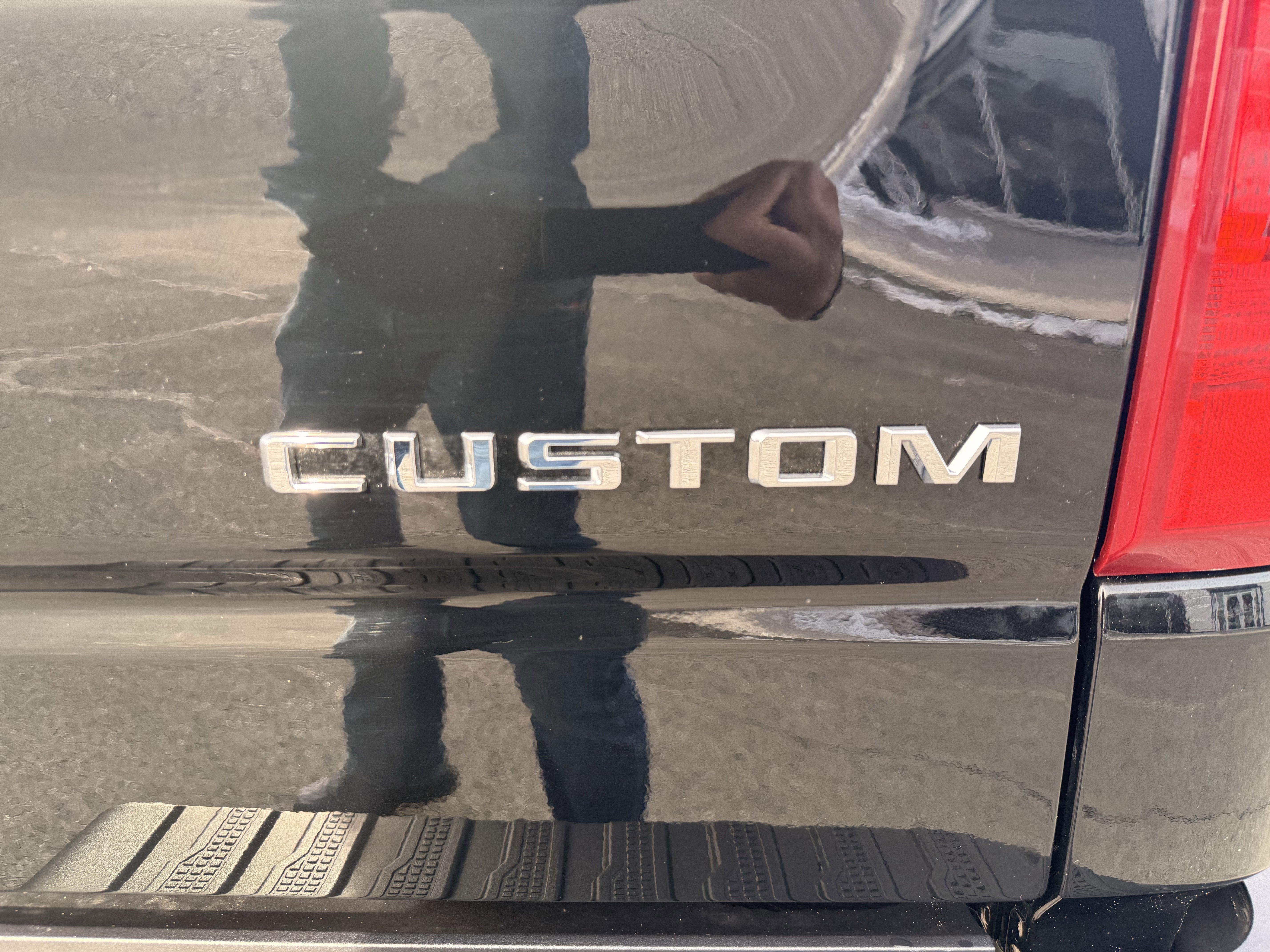 2023 Chevrolet Silverado 1500 Custom Trail Boss