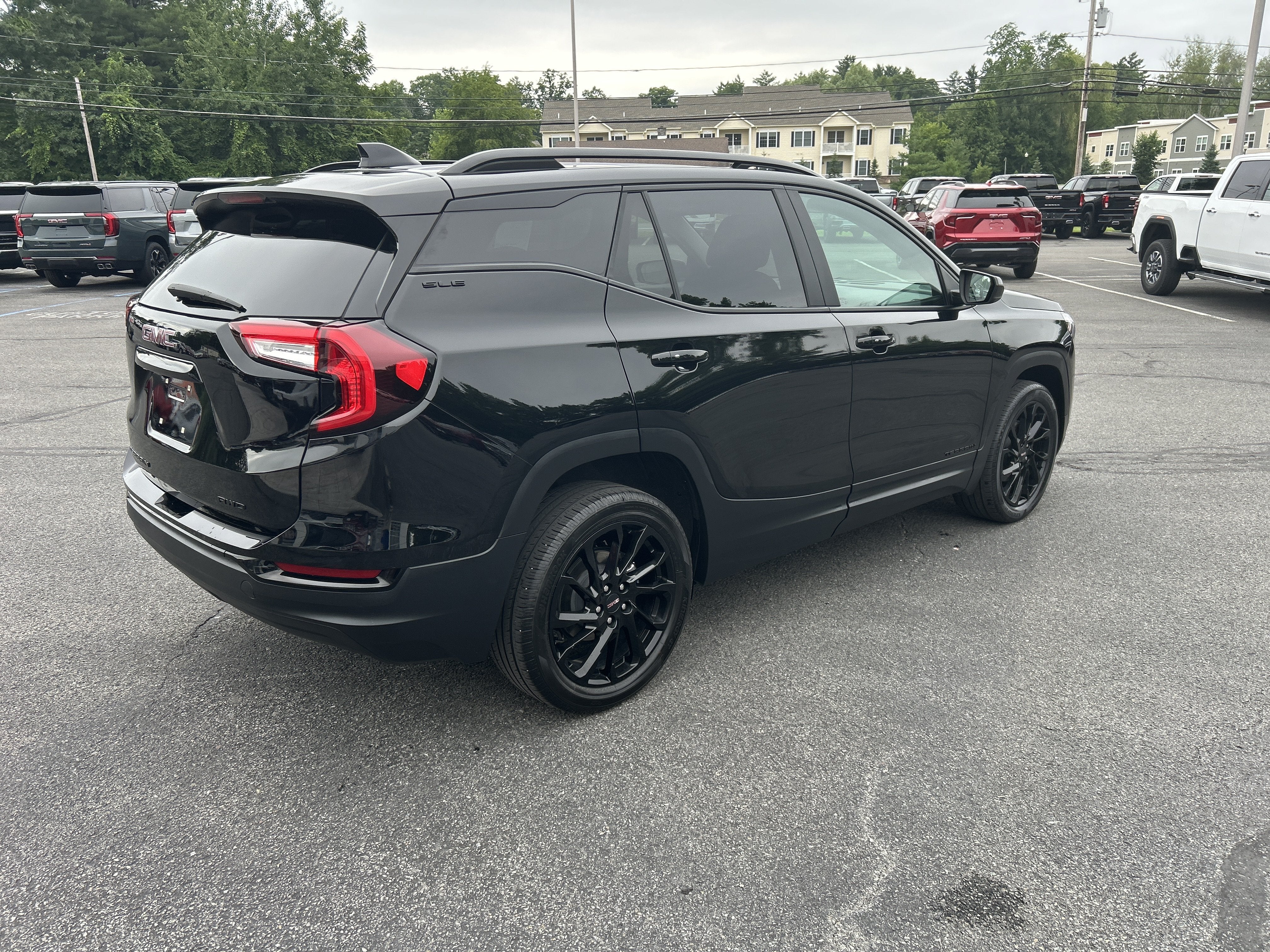 2023 GMC Terrain SLE