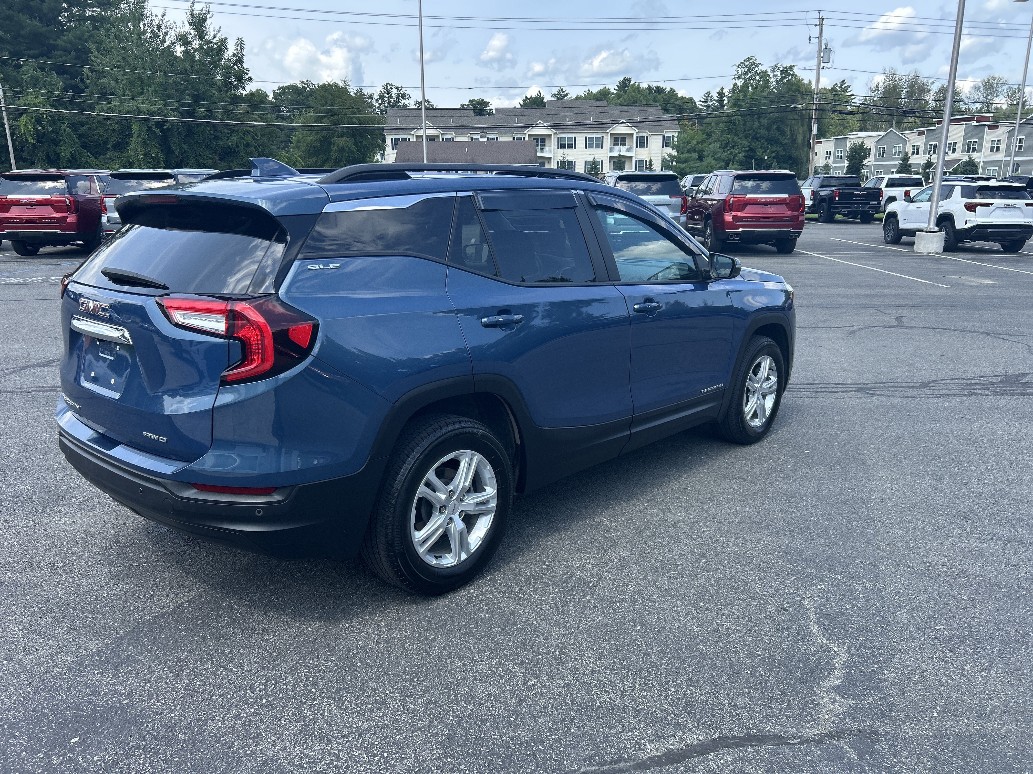 2024 GMC Terrain SLE