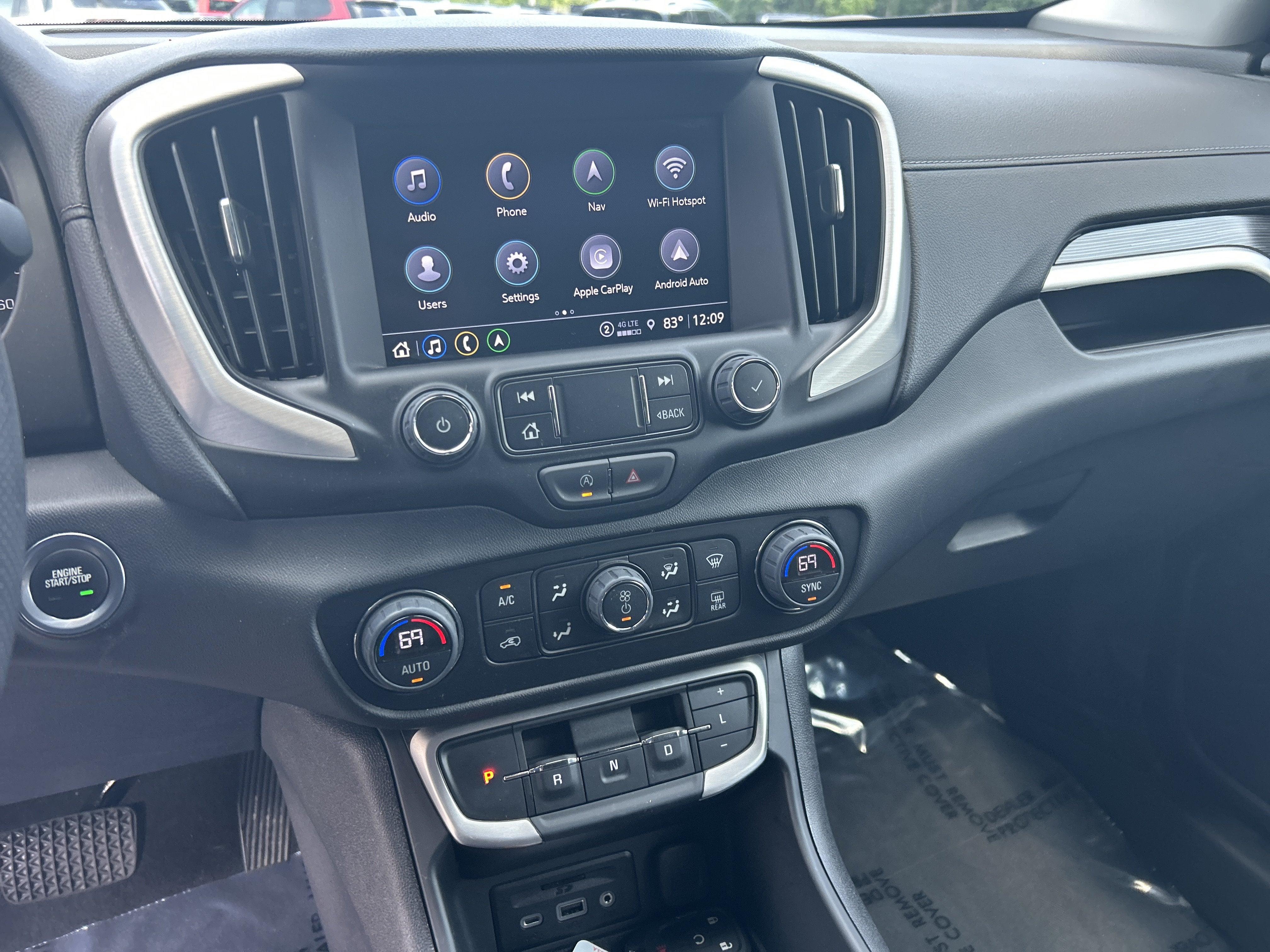 2024 GMC Terrain SLE