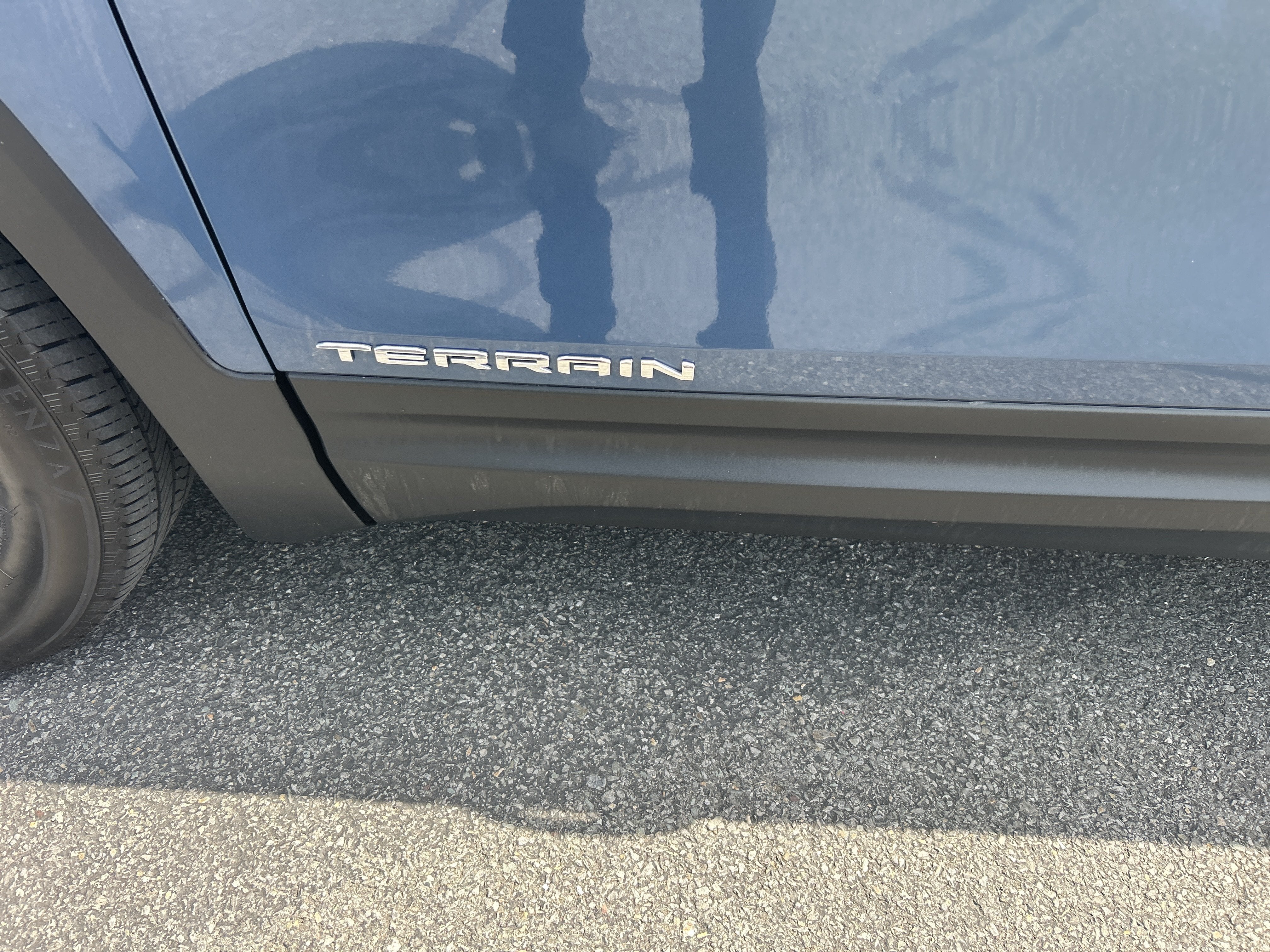 2024 GMC Terrain SLE