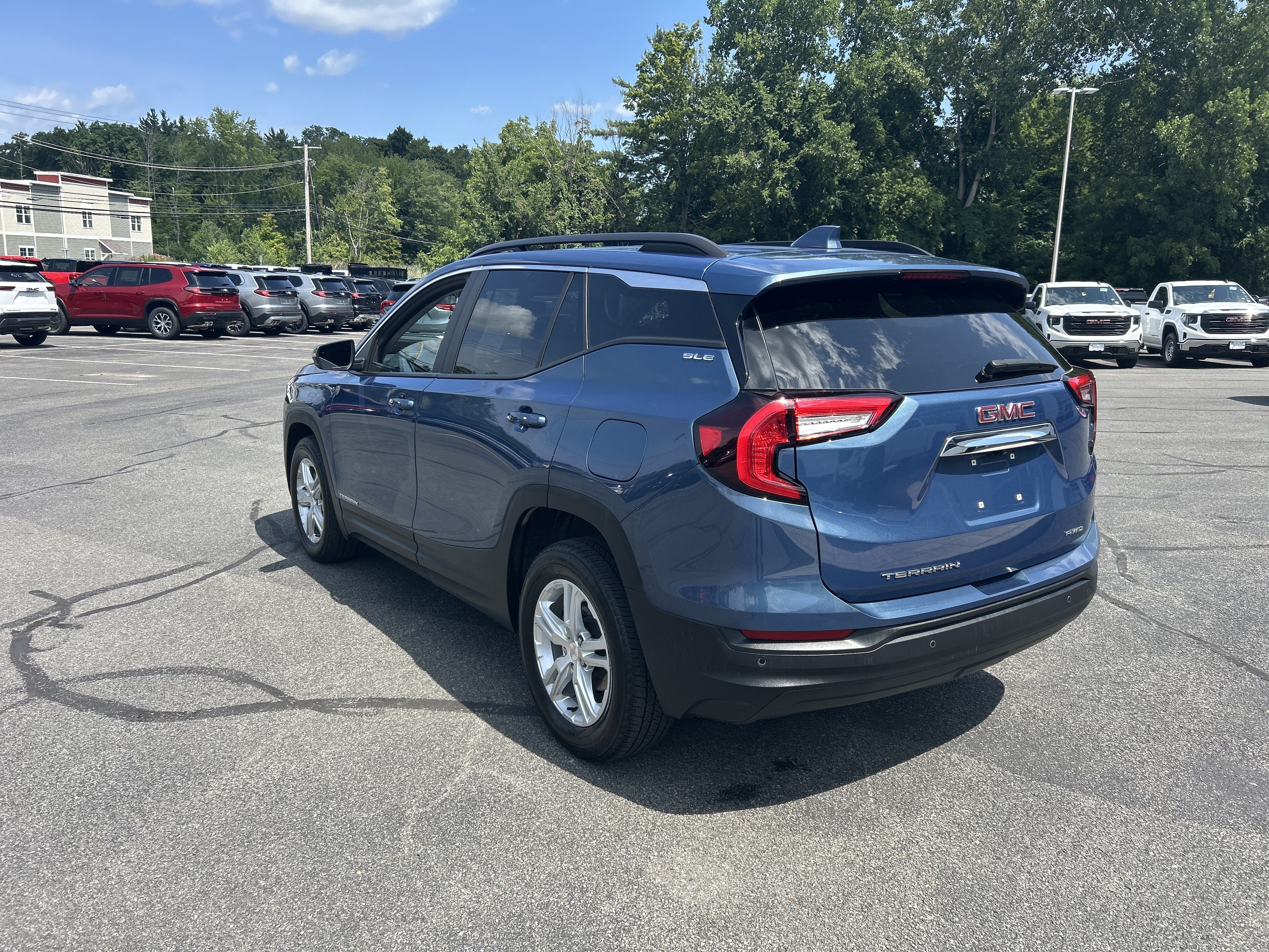 2024 GMC Terrain SLE