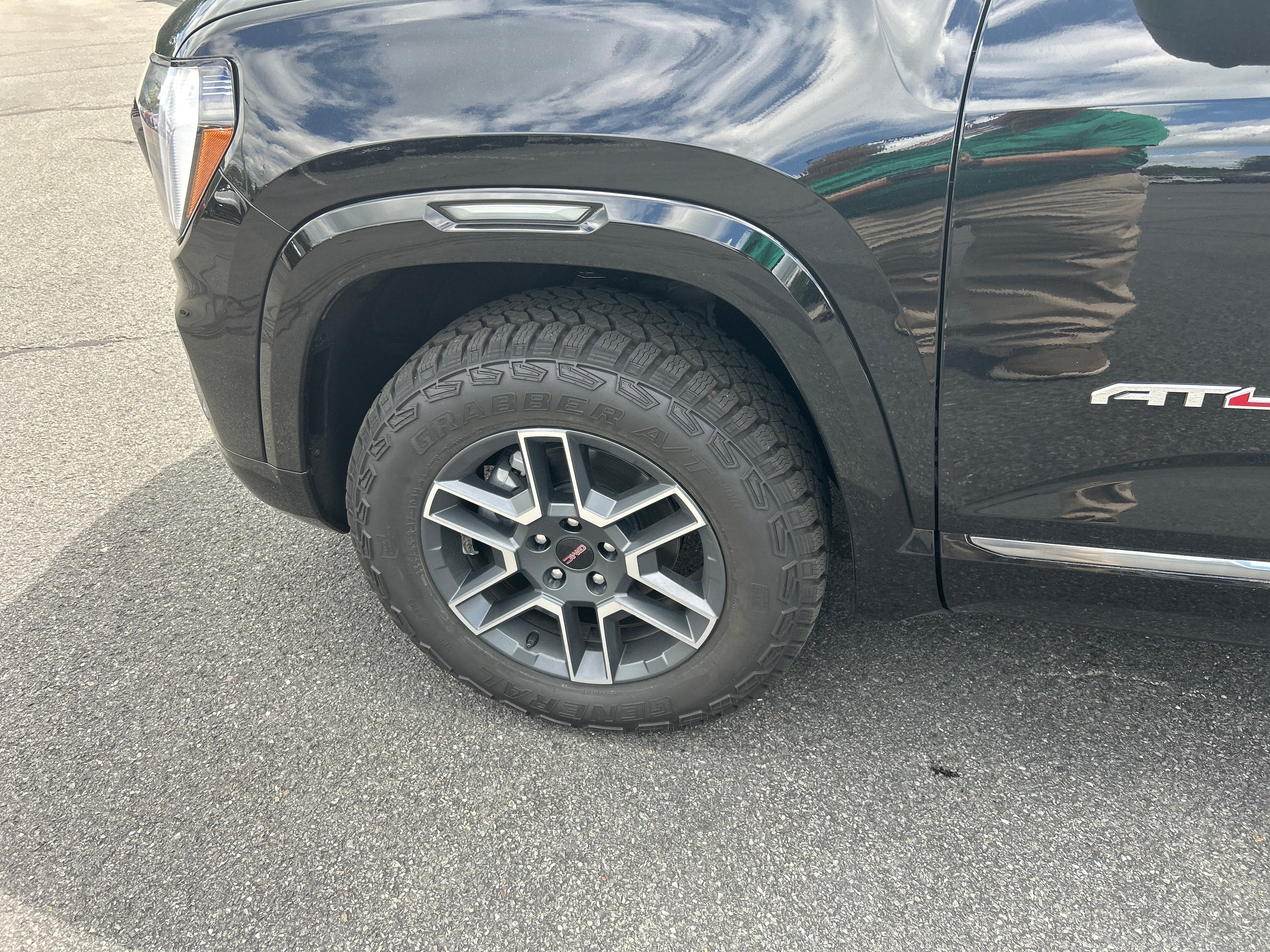 2026 GMC Terrain AT4