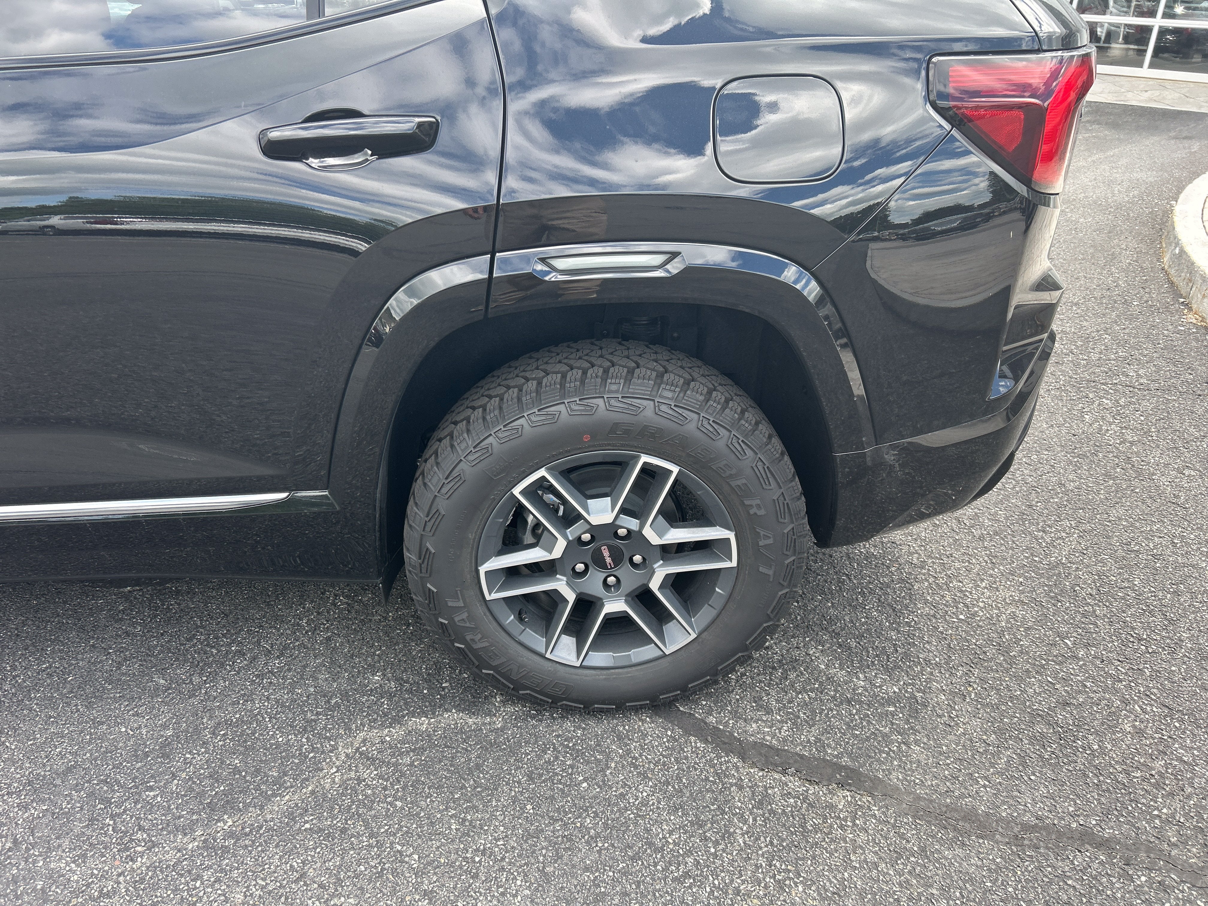 2026 GMC Terrain AT4