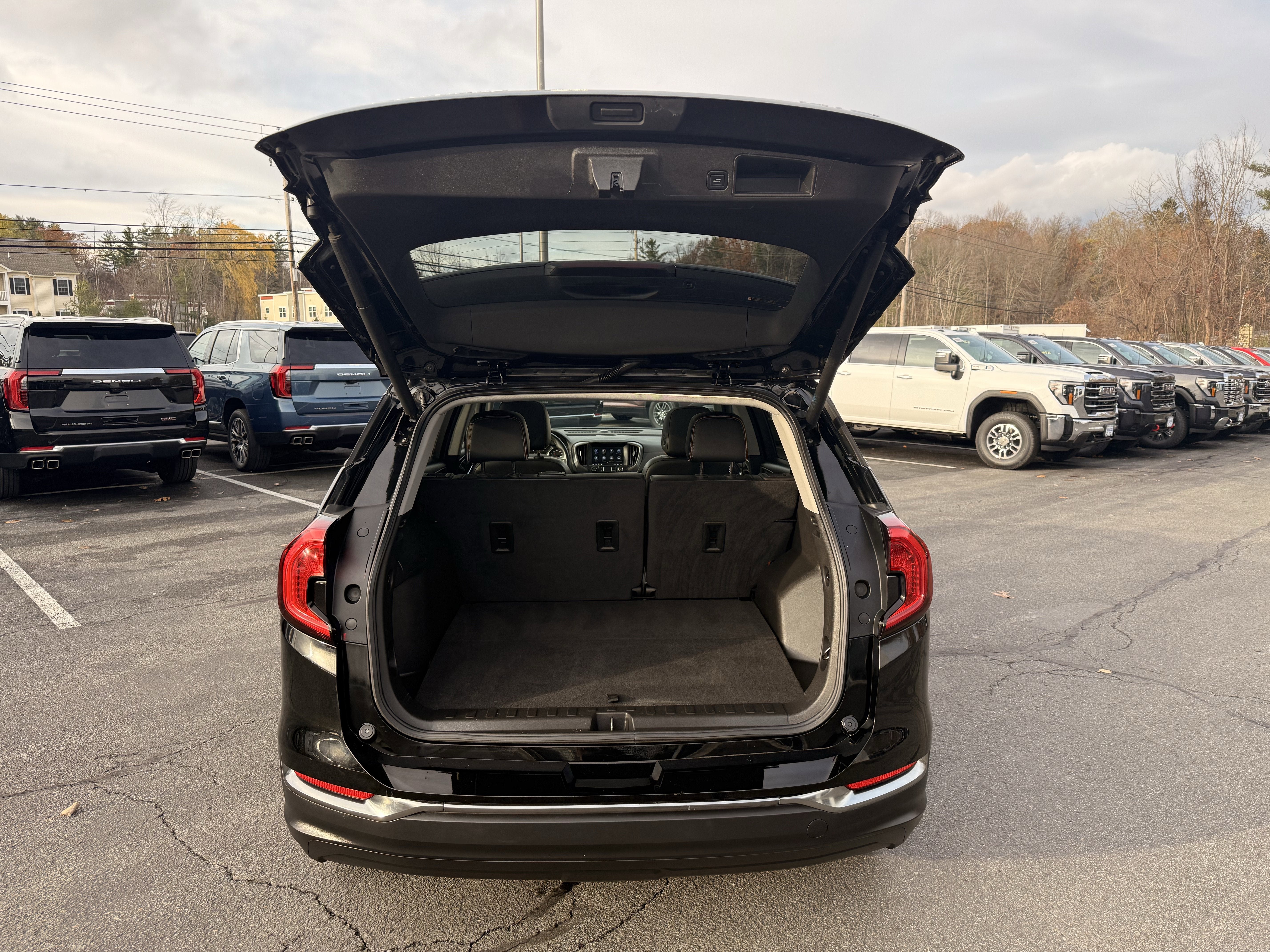 2023 GMC Terrain AT4