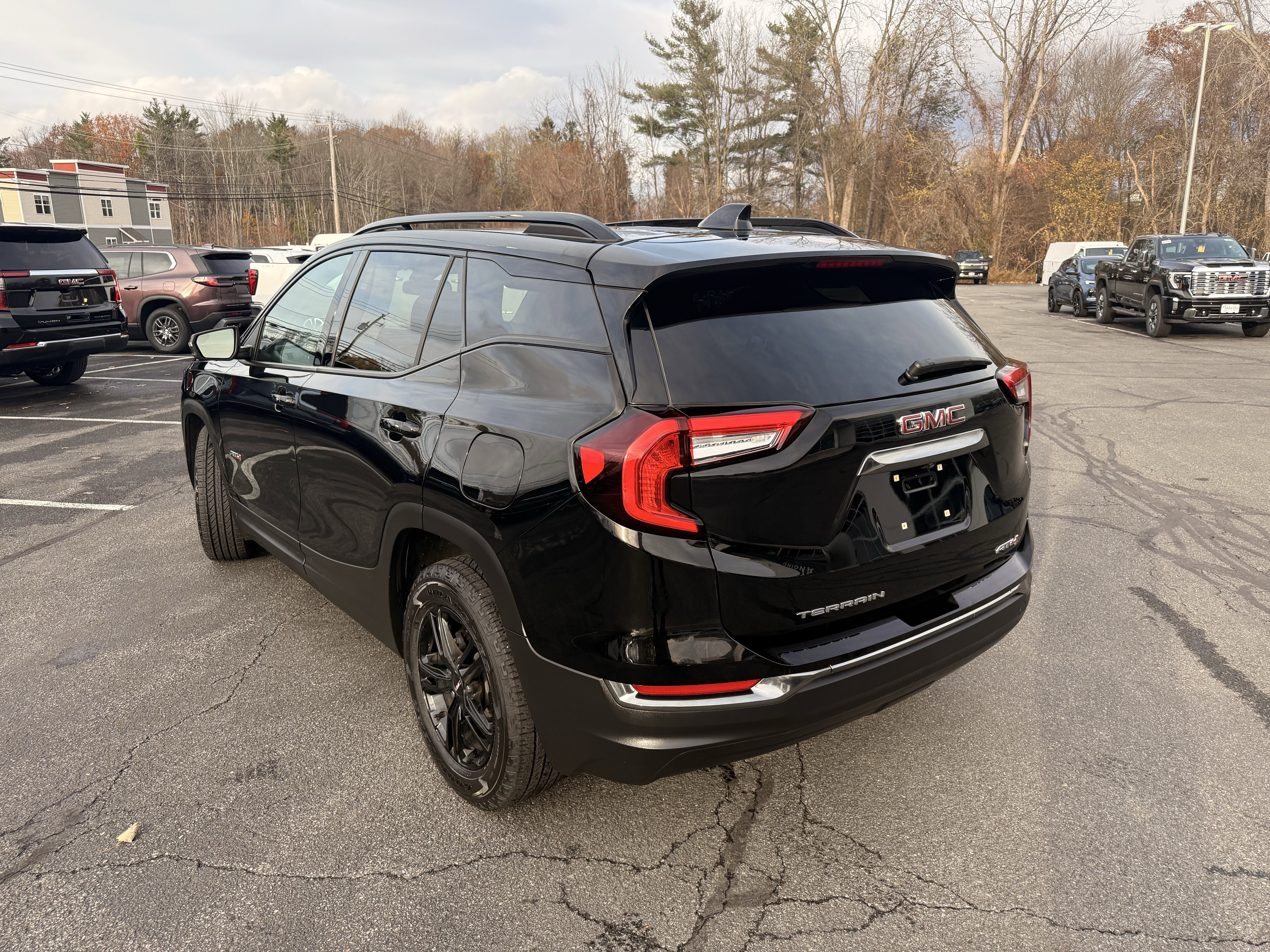 2023 GMC Terrain AT4