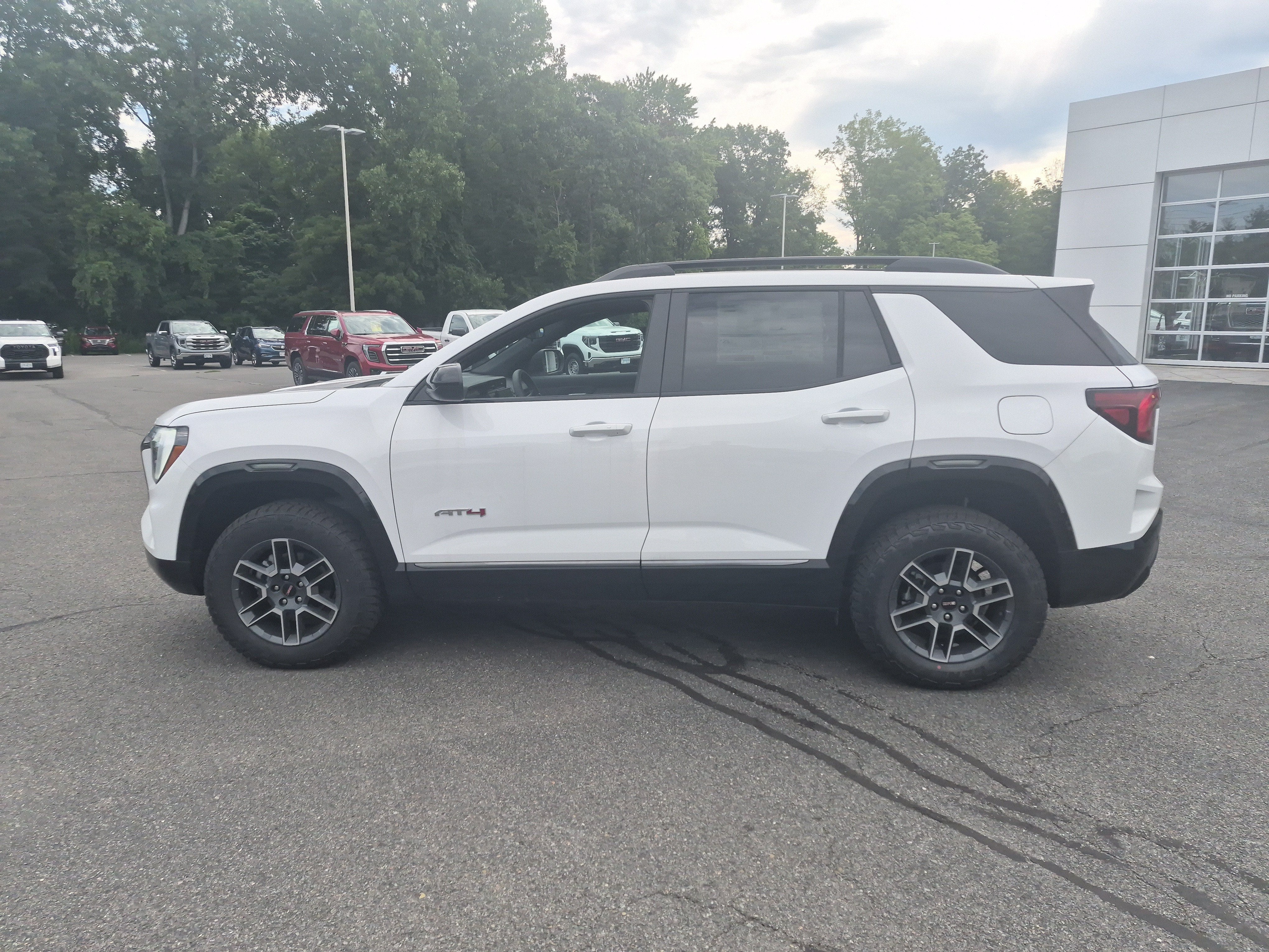 2026 GMC Terrain AT4