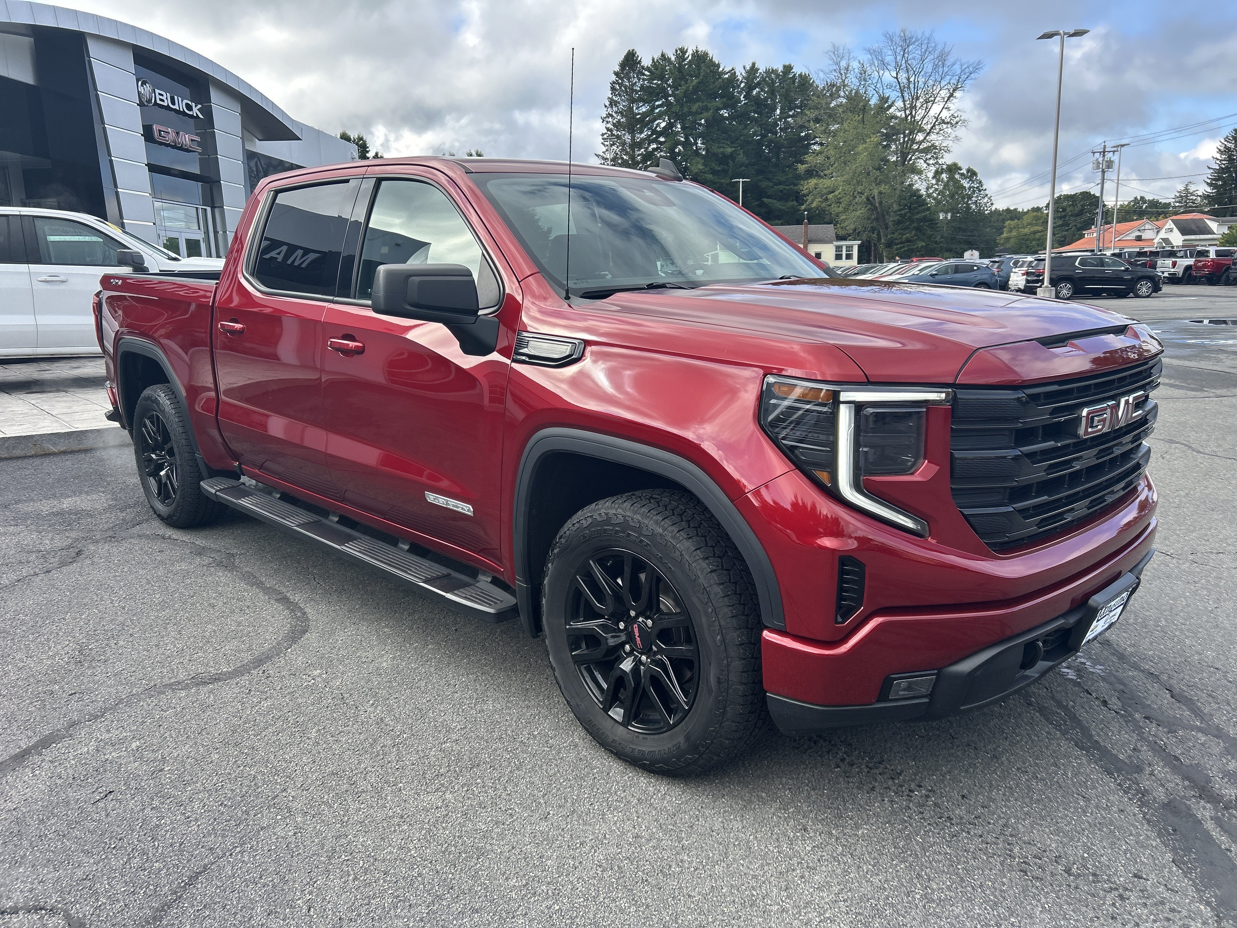2022 GMC Sierra 1500 Elevation