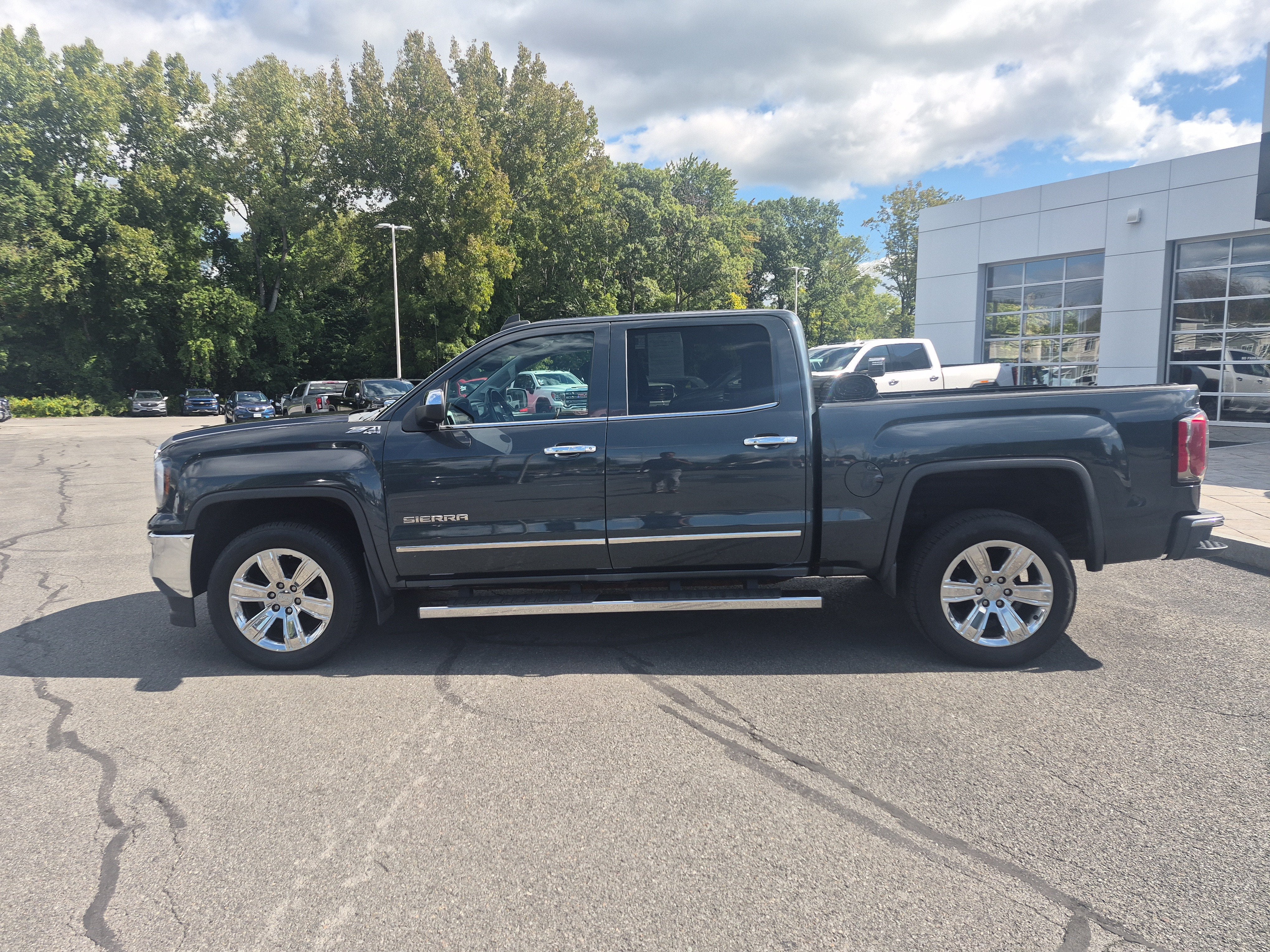 2018 GMC Sierra 1500 SLT