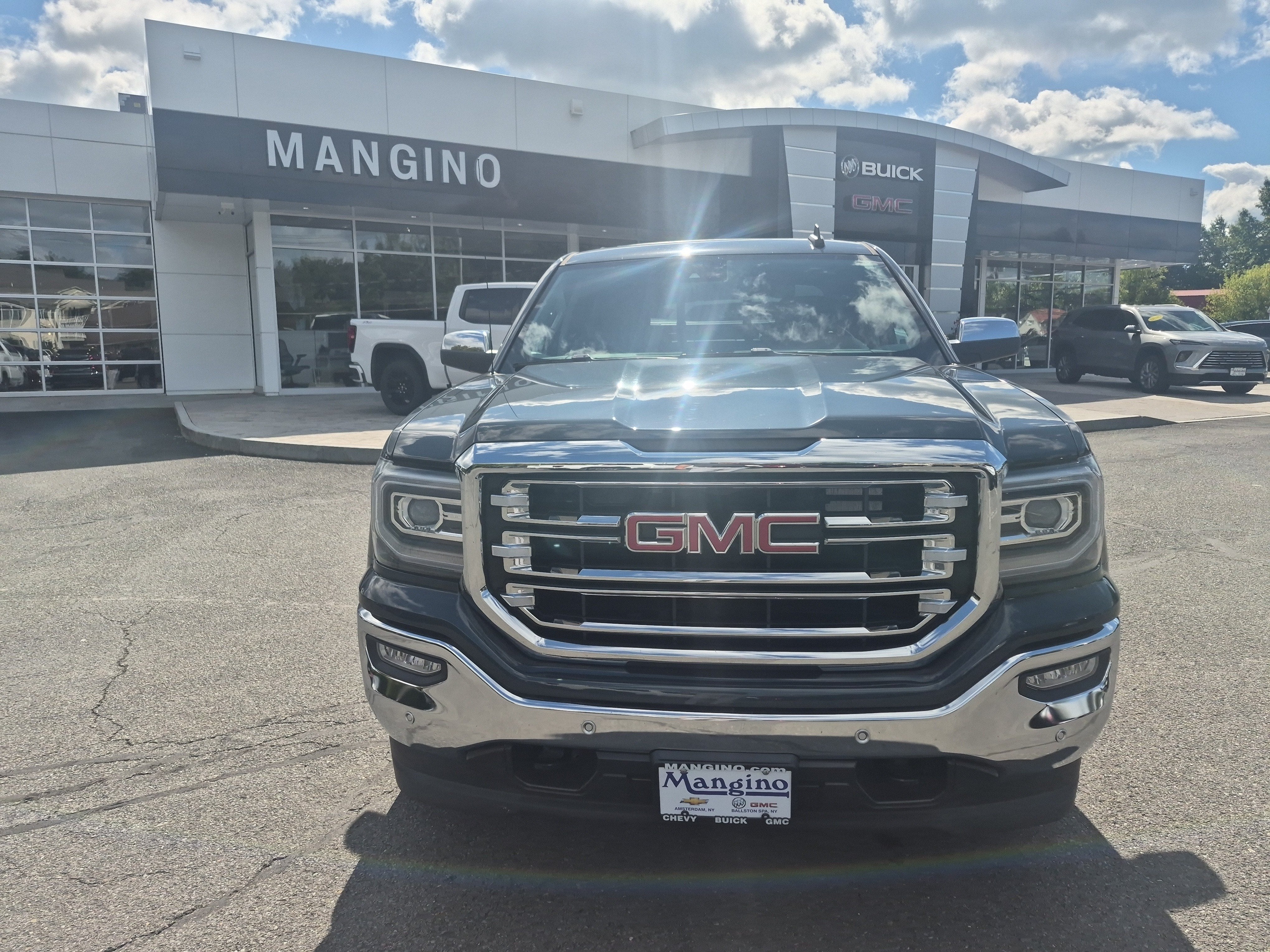 2018 GMC Sierra 1500 SLT