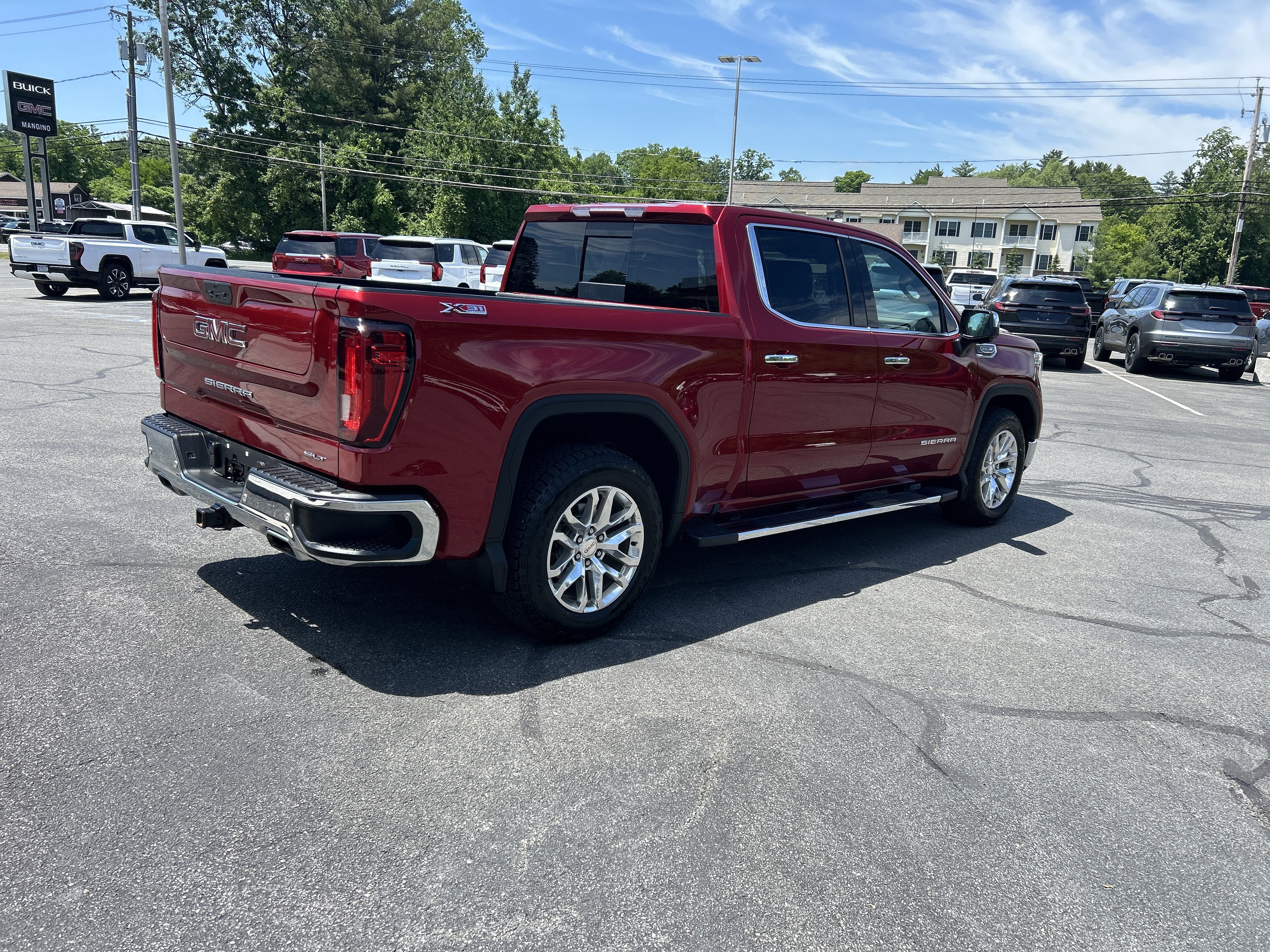 2021 GMC Sierra 1500 SLT
