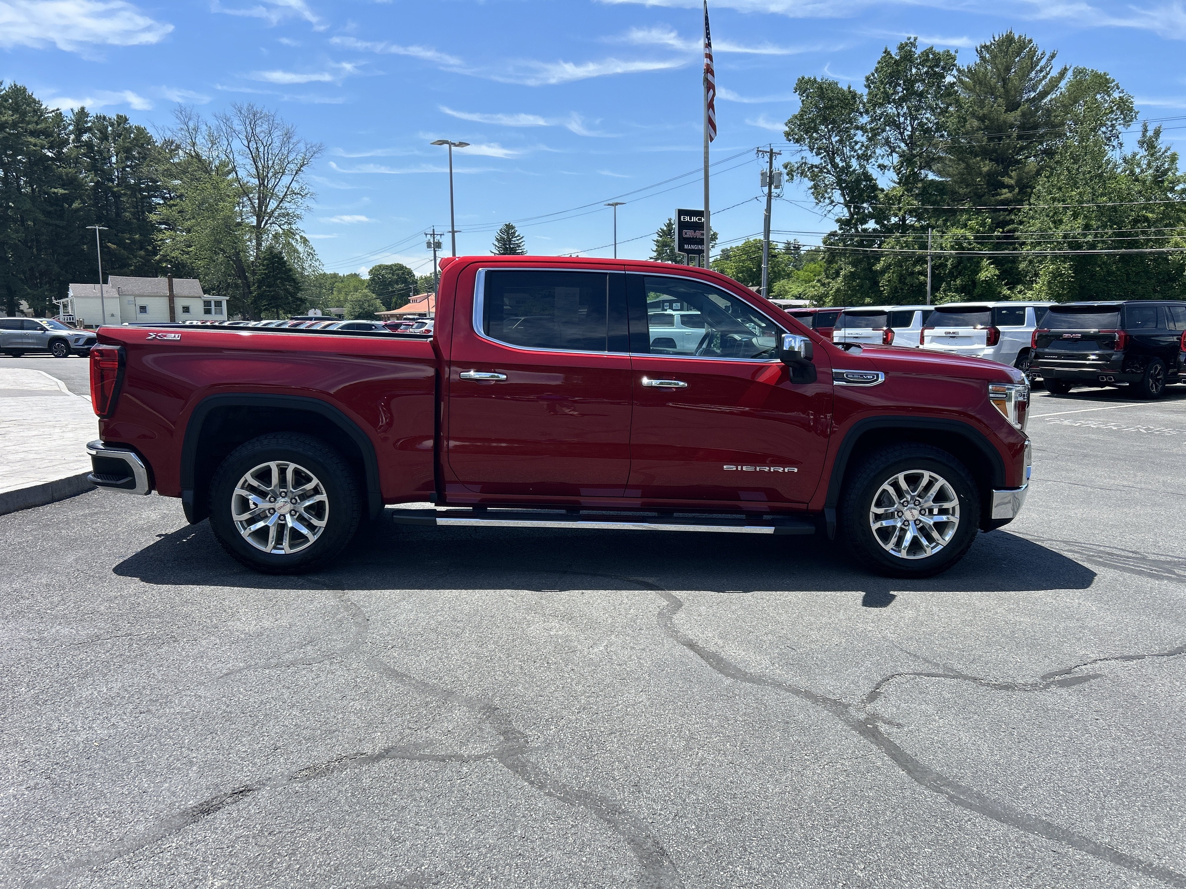 2021 GMC Sierra 1500 SLT