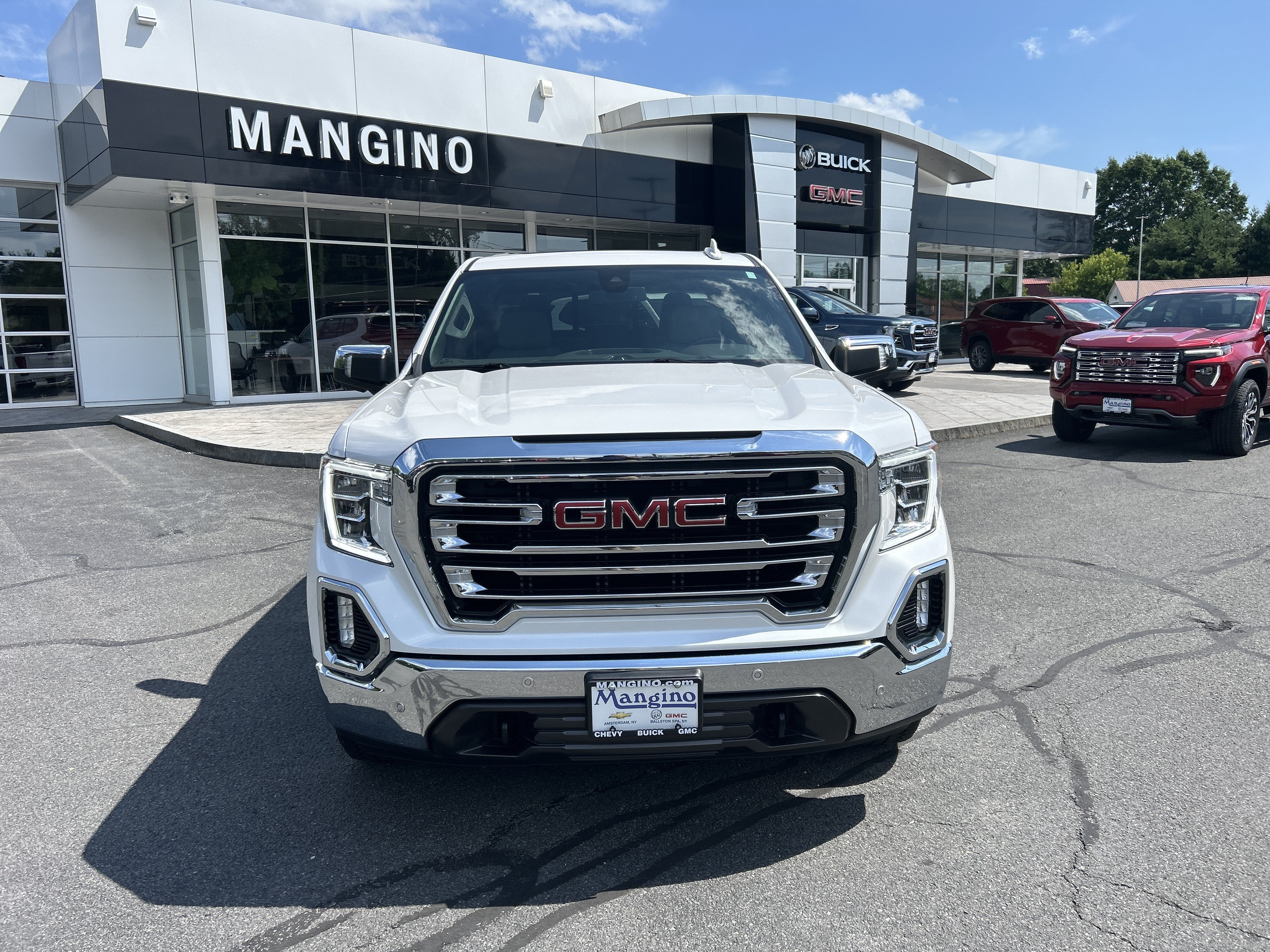 2021 GMC Sierra 1500 SLT