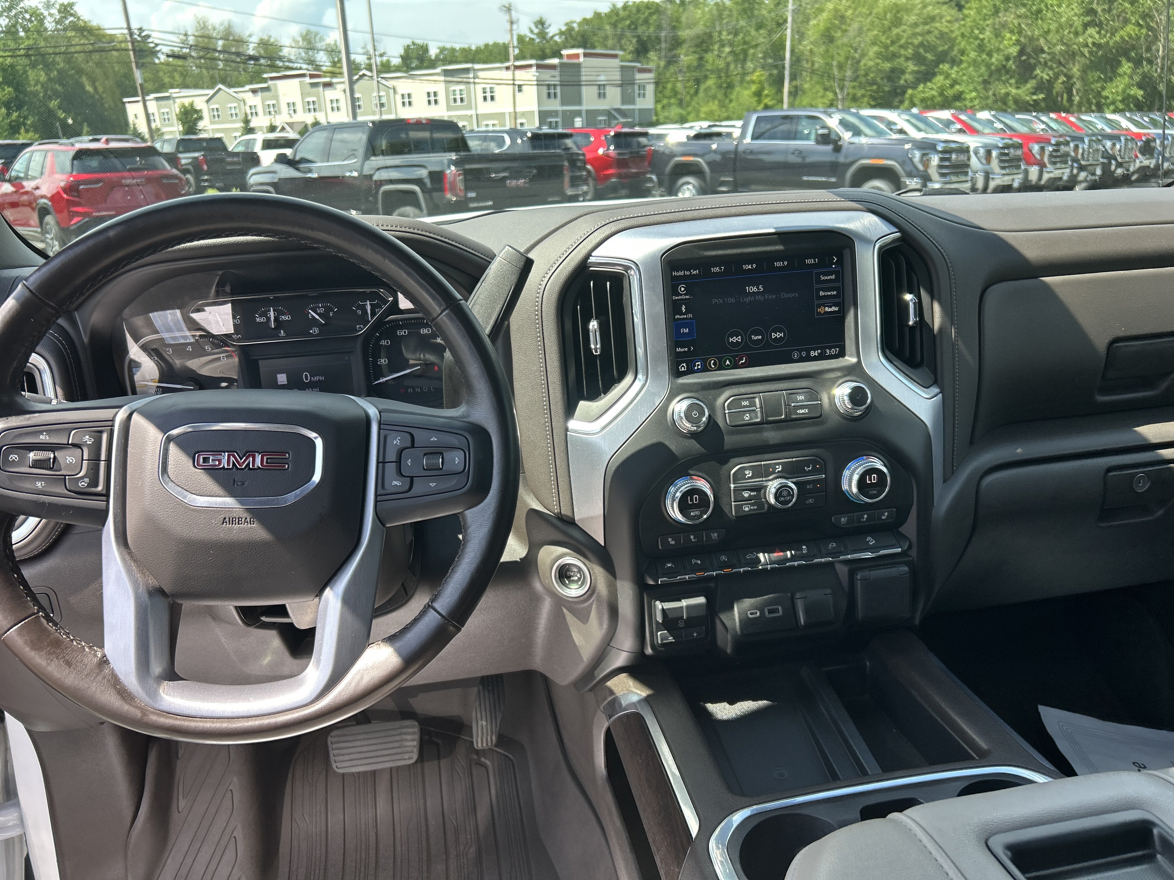 2021 GMC Sierra 1500 SLT