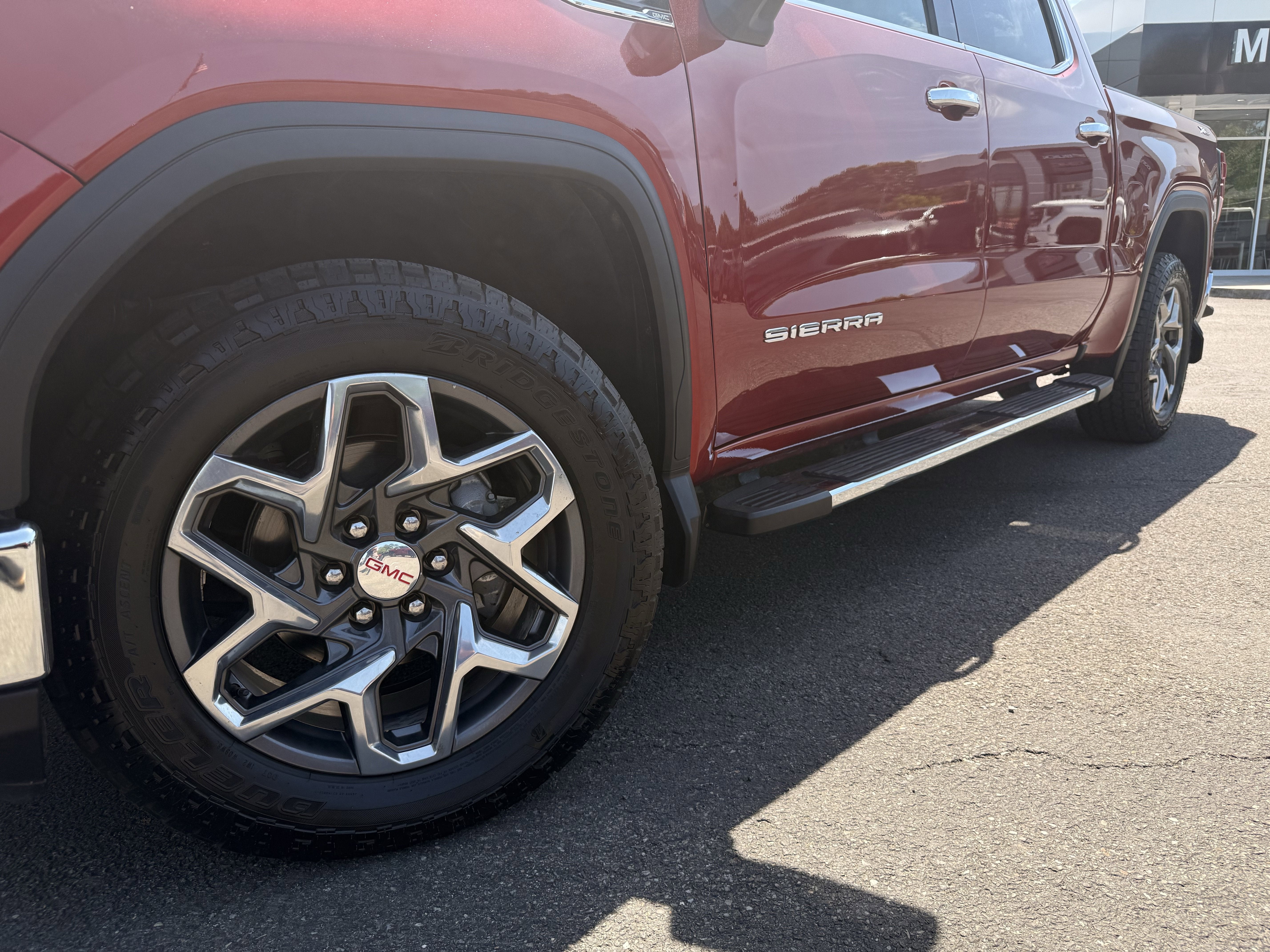 2023 GMC Sierra 1500 SLT