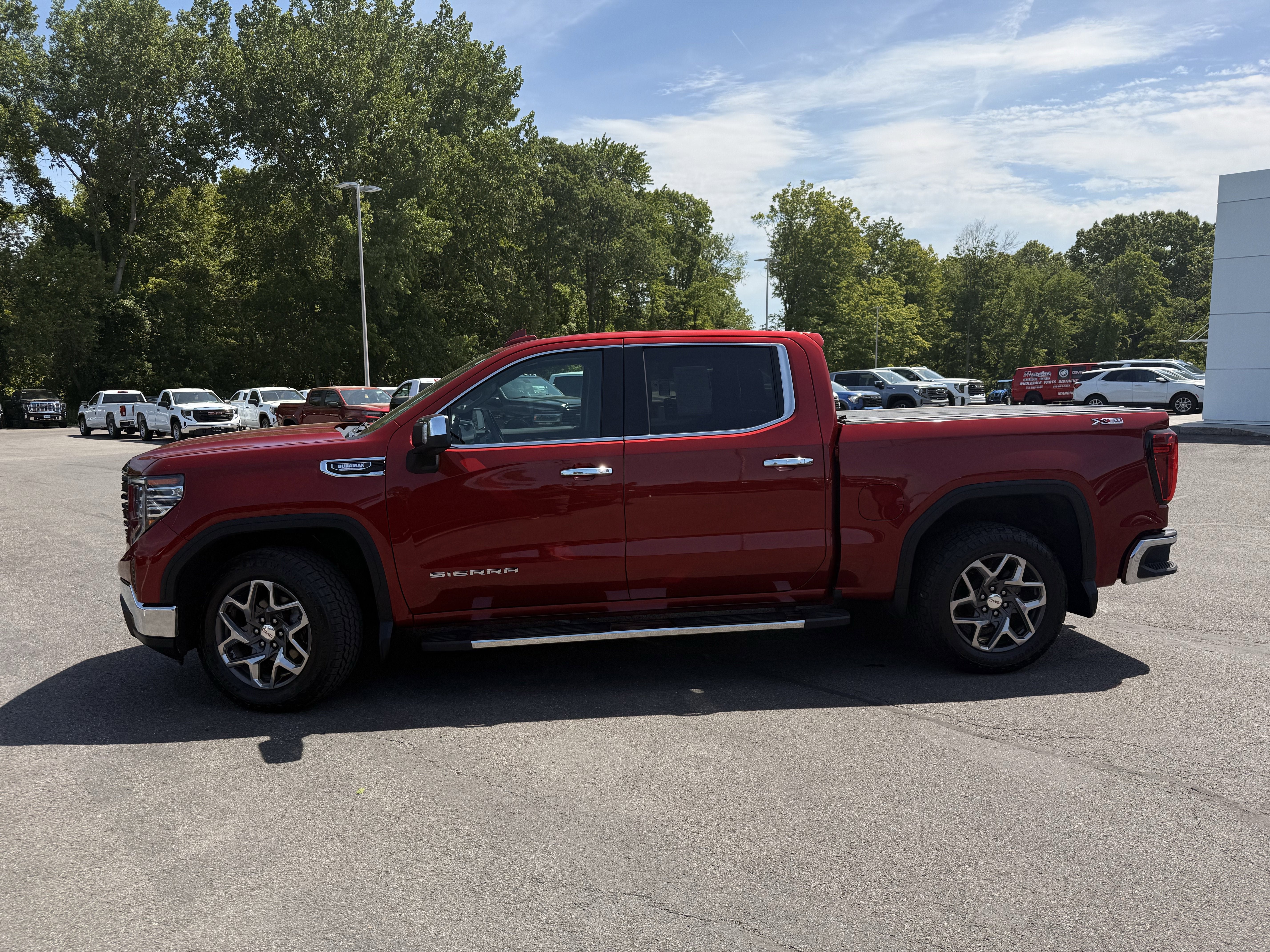 2023 GMC Sierra 1500 SLT