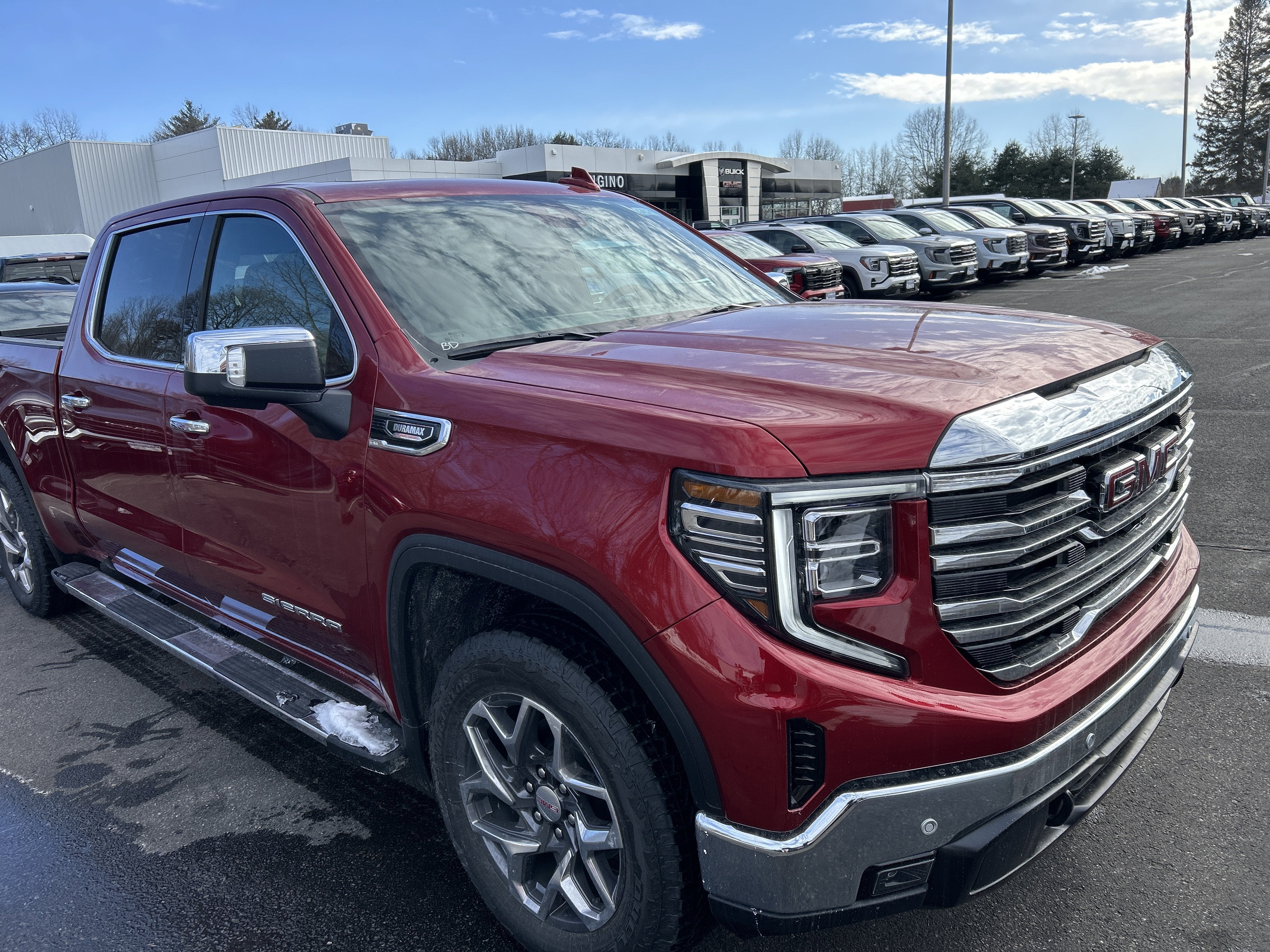2026 GMC Sierra 1500 SLT