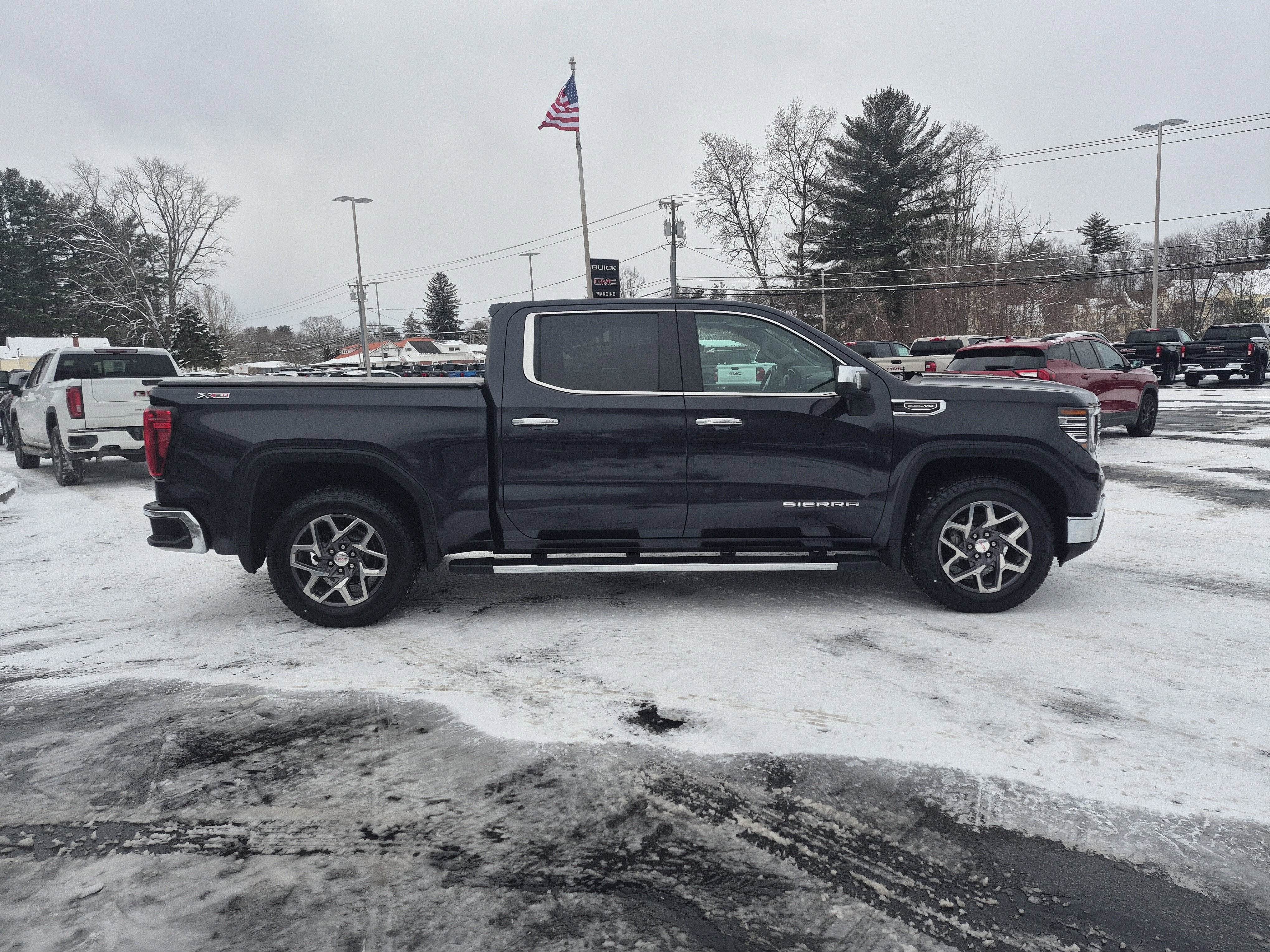2023 GMC Sierra 1500 SLT