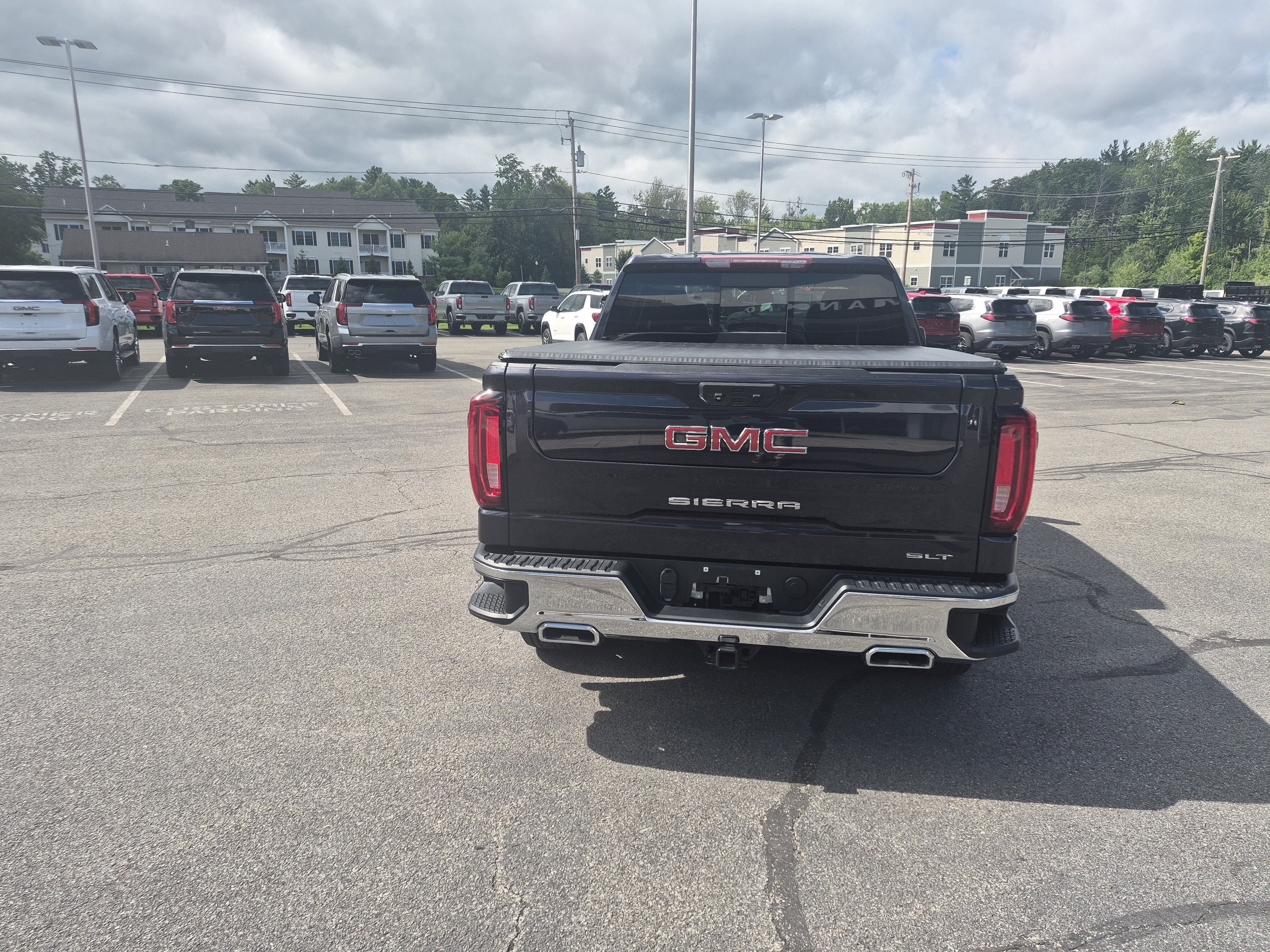 2022 GMC Sierra 1500 SLT