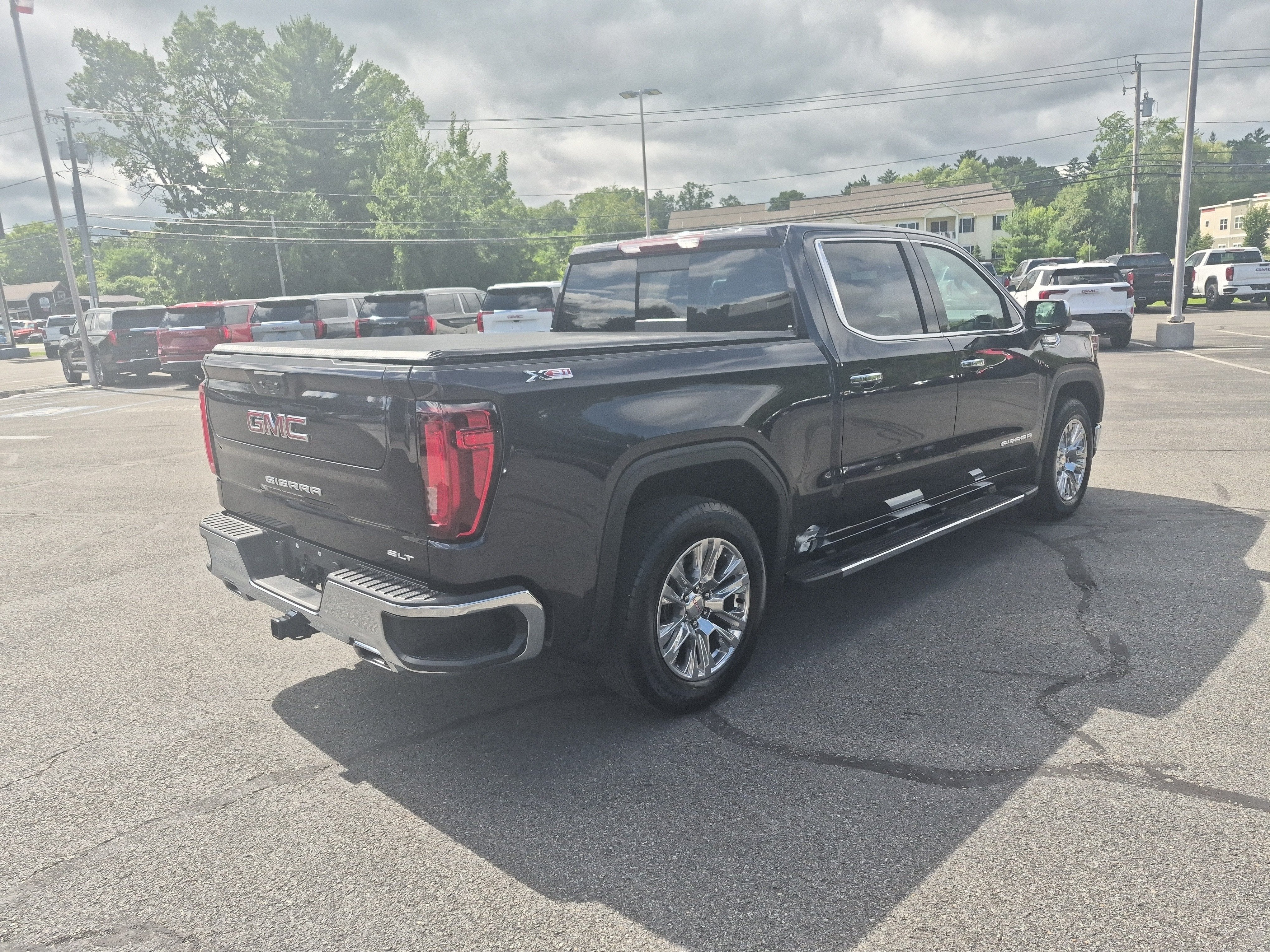2022 GMC Sierra 1500 SLT