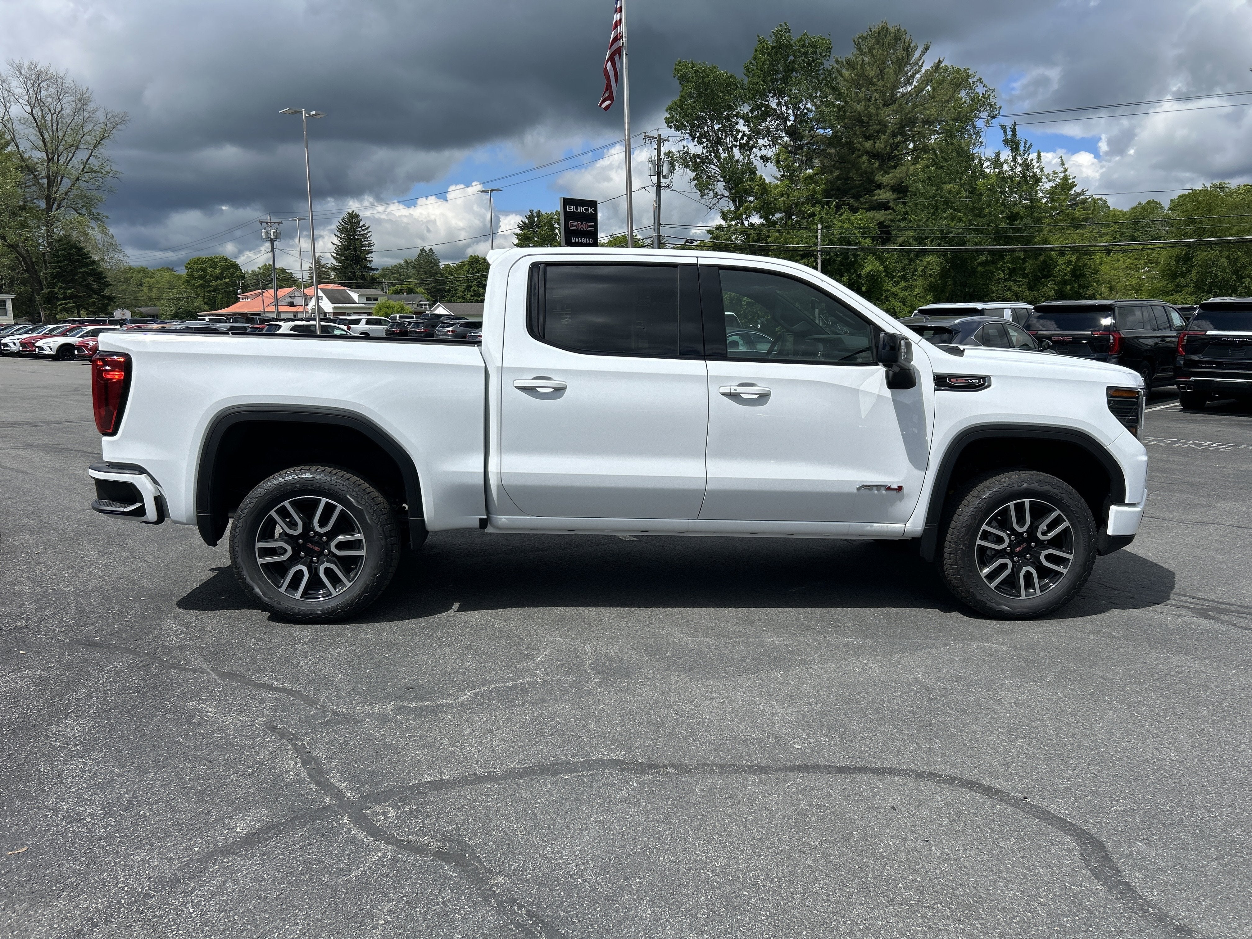 2026 GMC Sierra 1500 AT4 - Photo 13