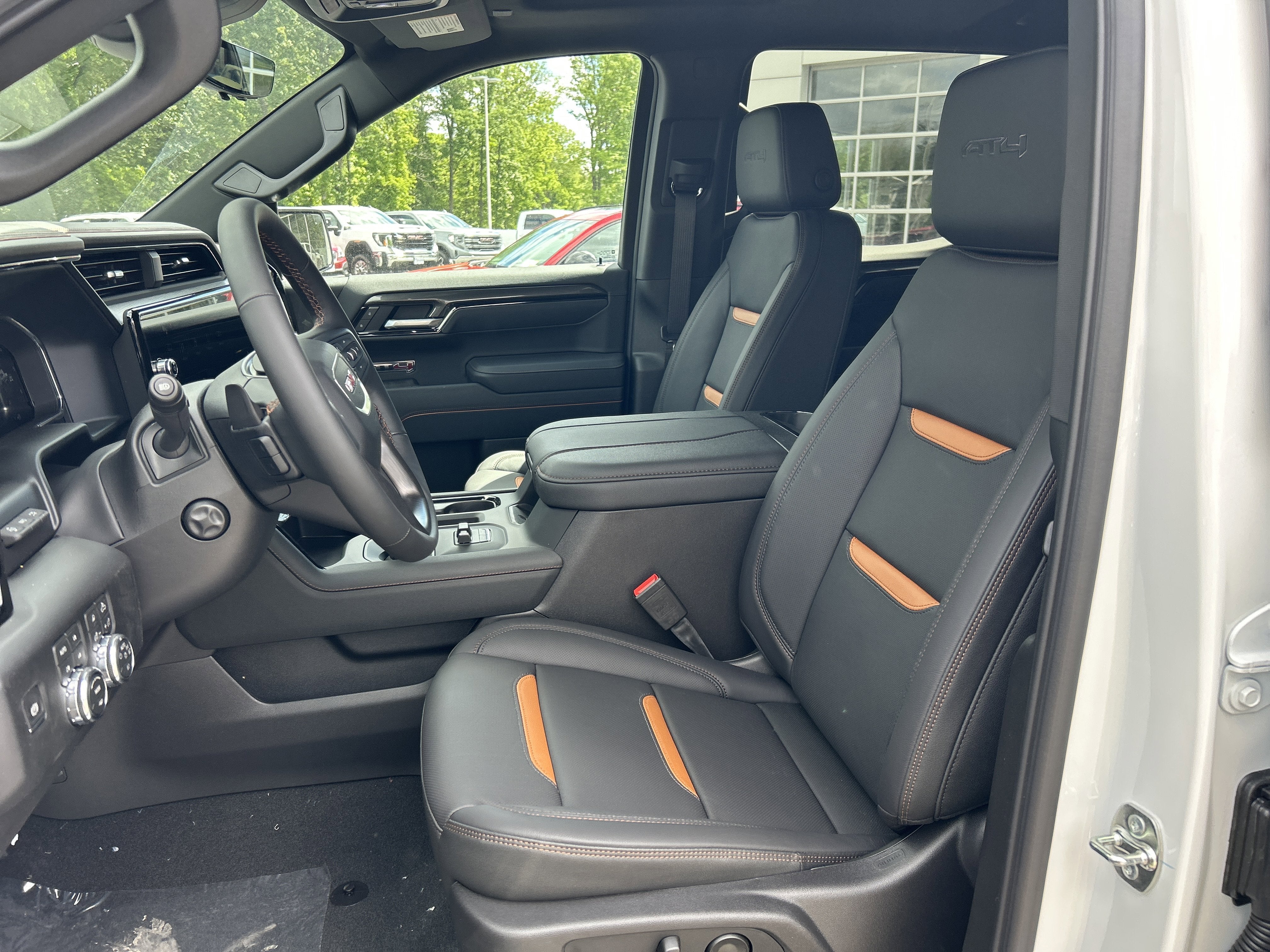 2026 GMC Sierra 1500 AT4 - Photo 17