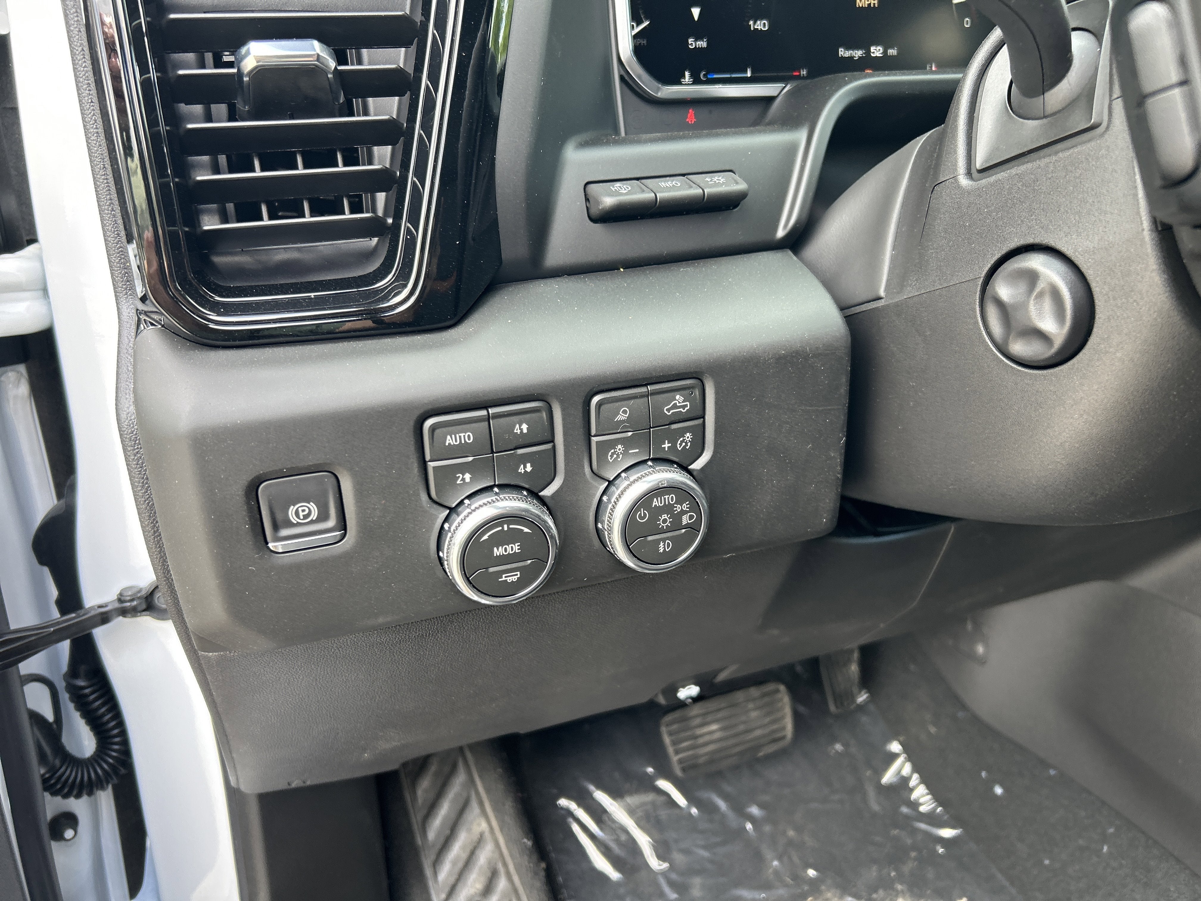 2026 GMC Sierra 1500 AT4 - Photo 19
