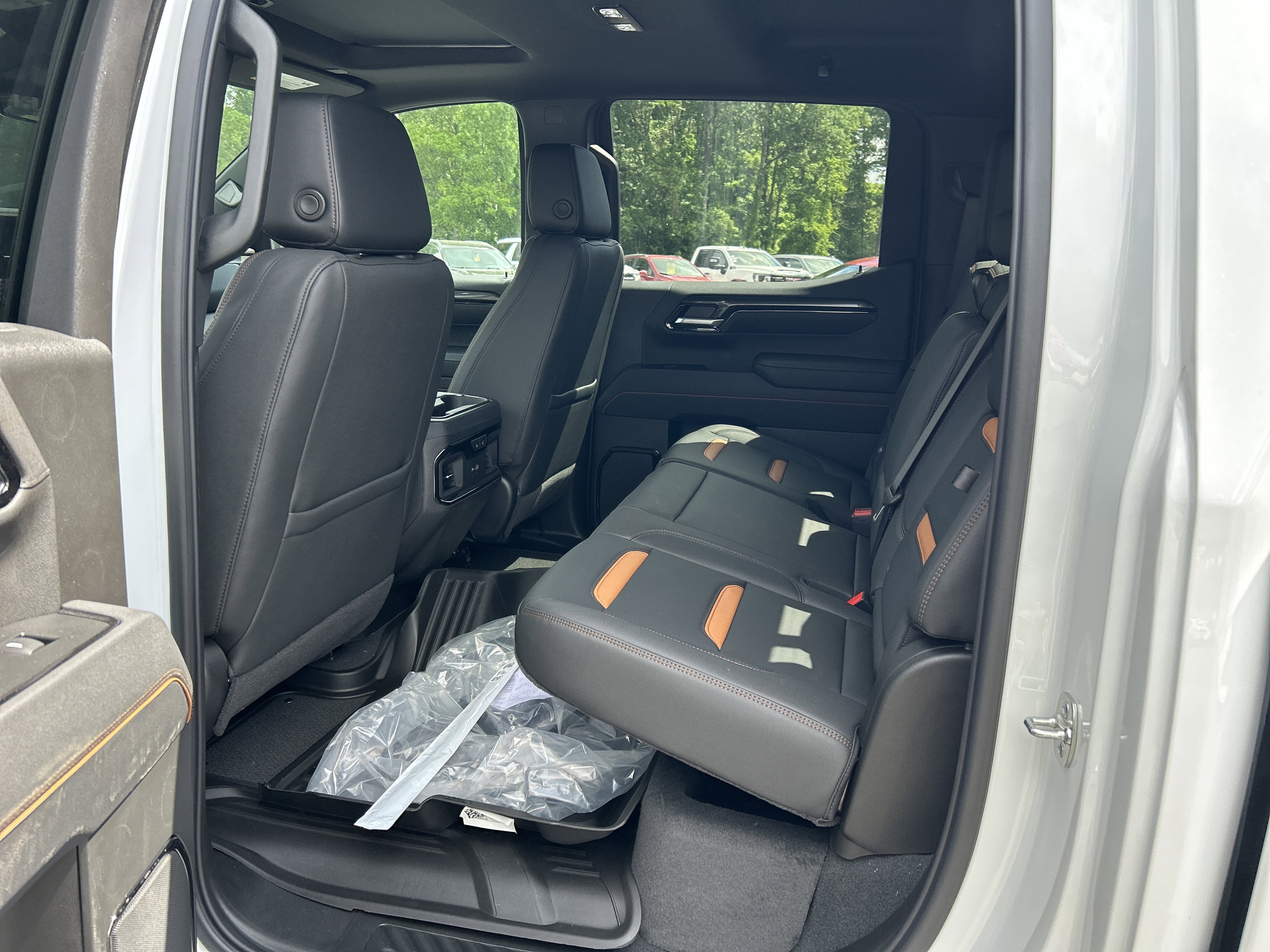 2026 GMC Sierra 1500 AT4 - Photo 25