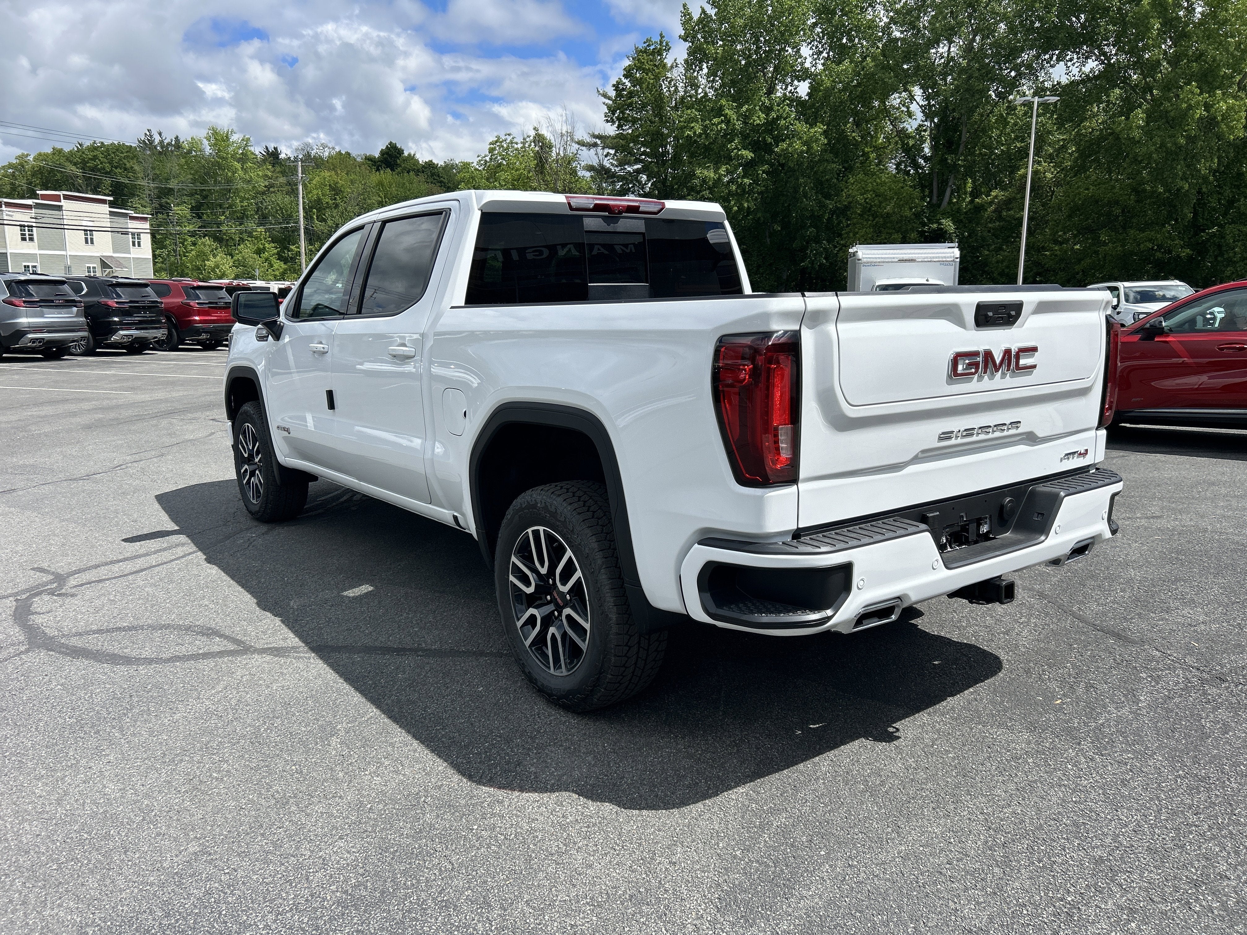 2026 GMC Sierra 1500 AT4 - Photo 7