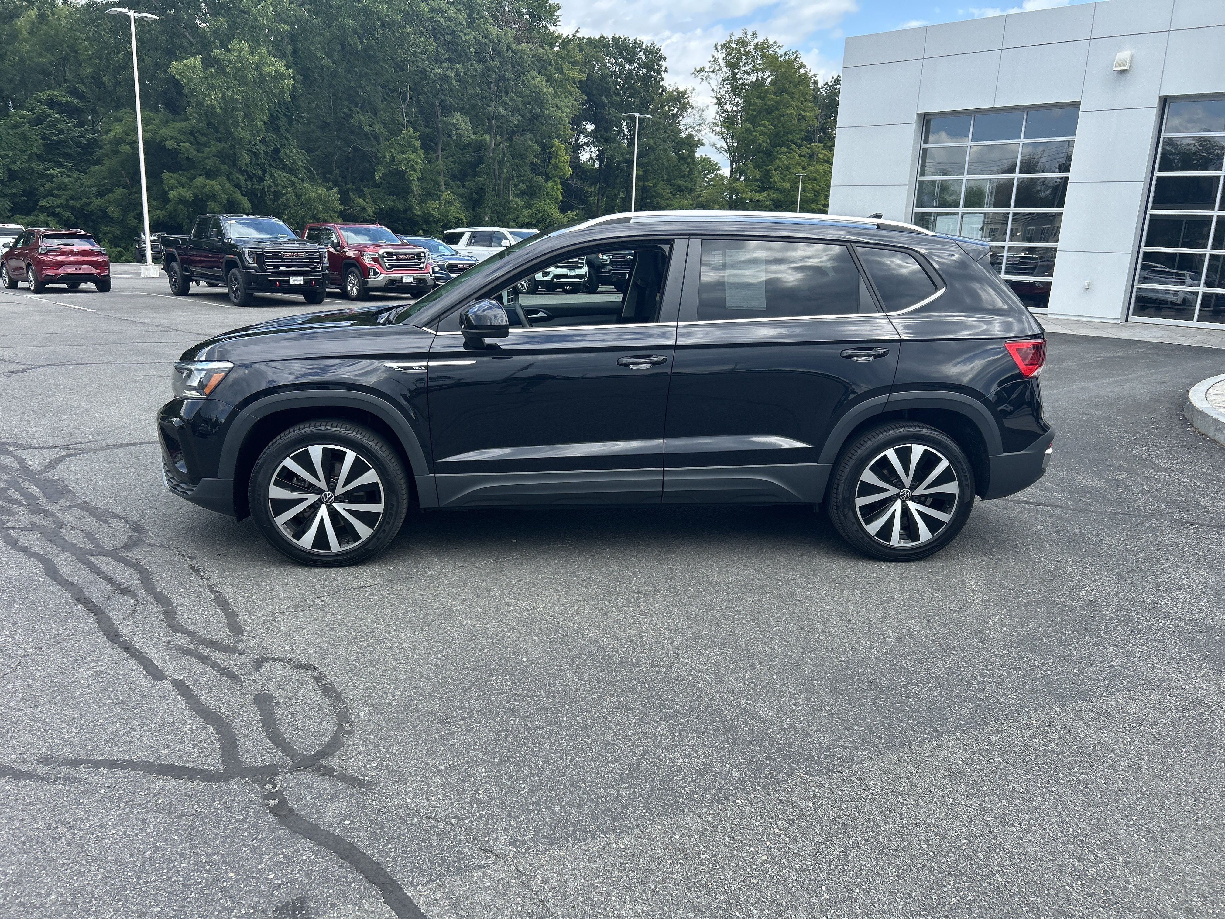 2022 Volkswagen Taos 1.5T SE
