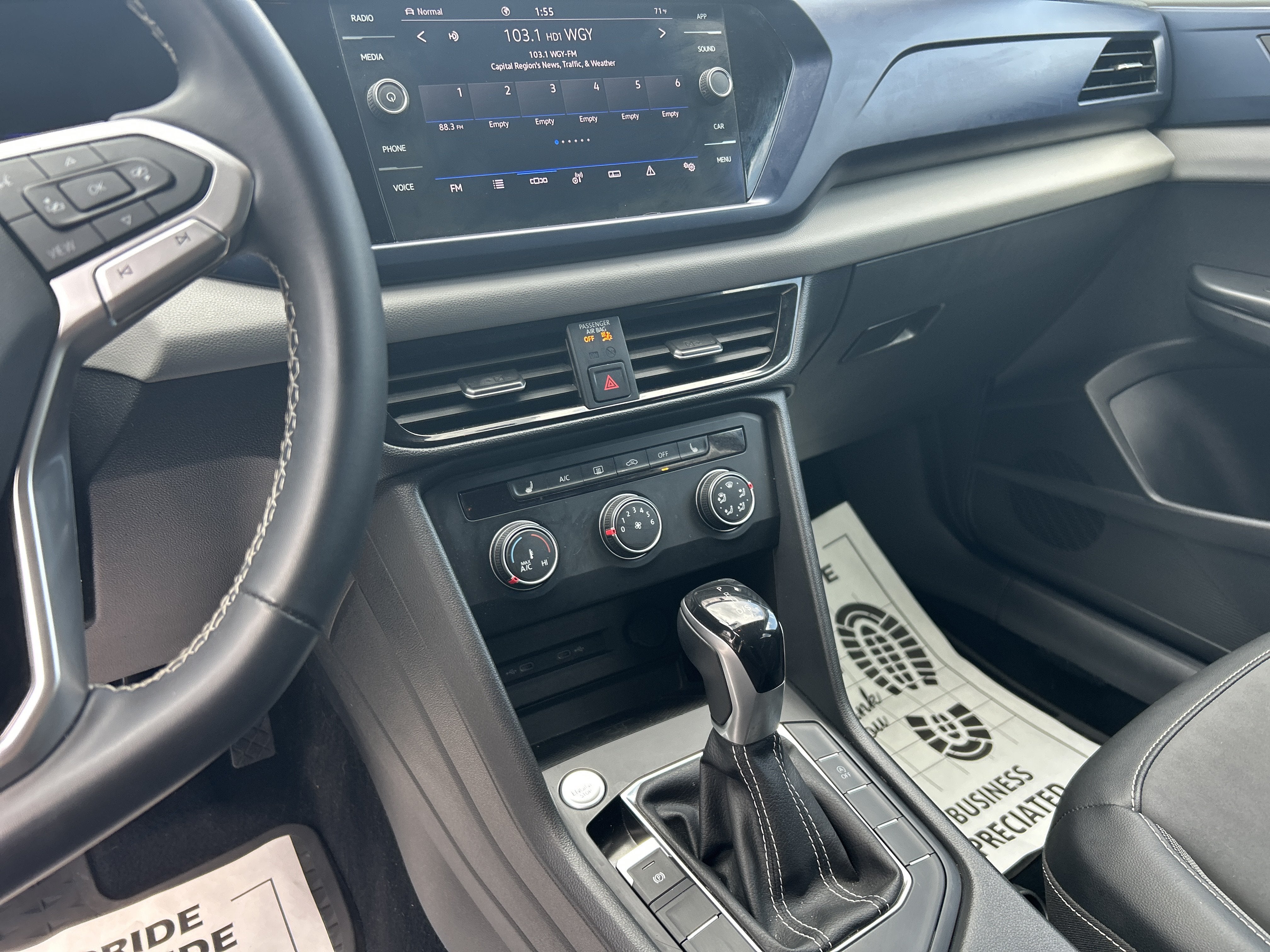 2022 Volkswagen Taos 1.5T SE