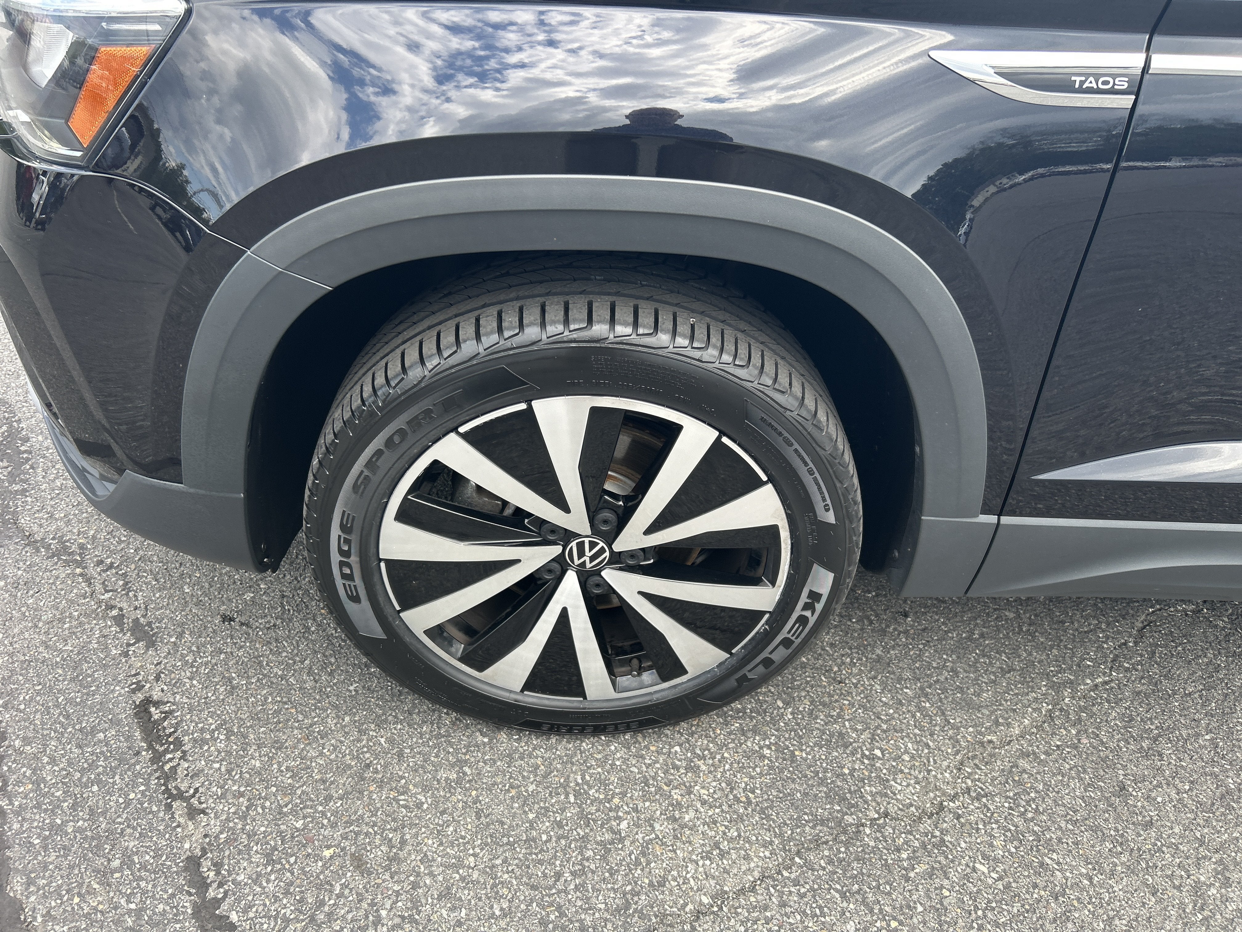 2022 Volkswagen Taos 1.5T SE