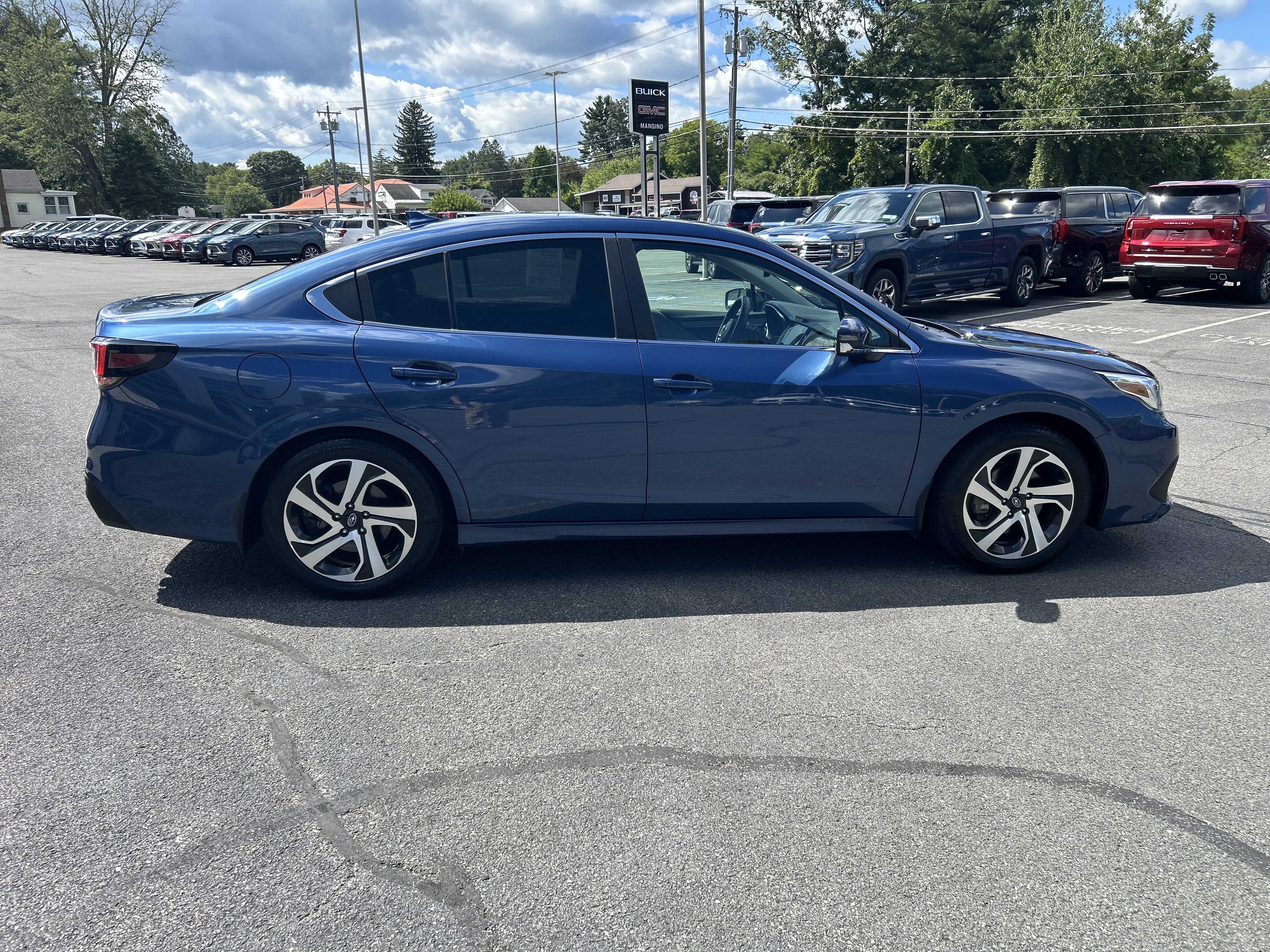 2022 Subaru Legacy Limited XT
