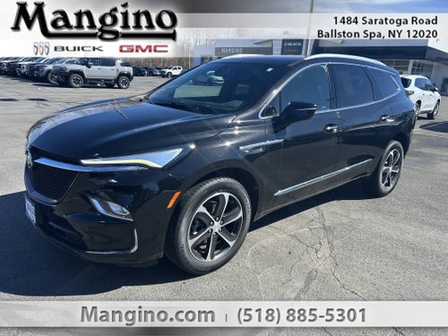 2022 Buick Enclave Essence