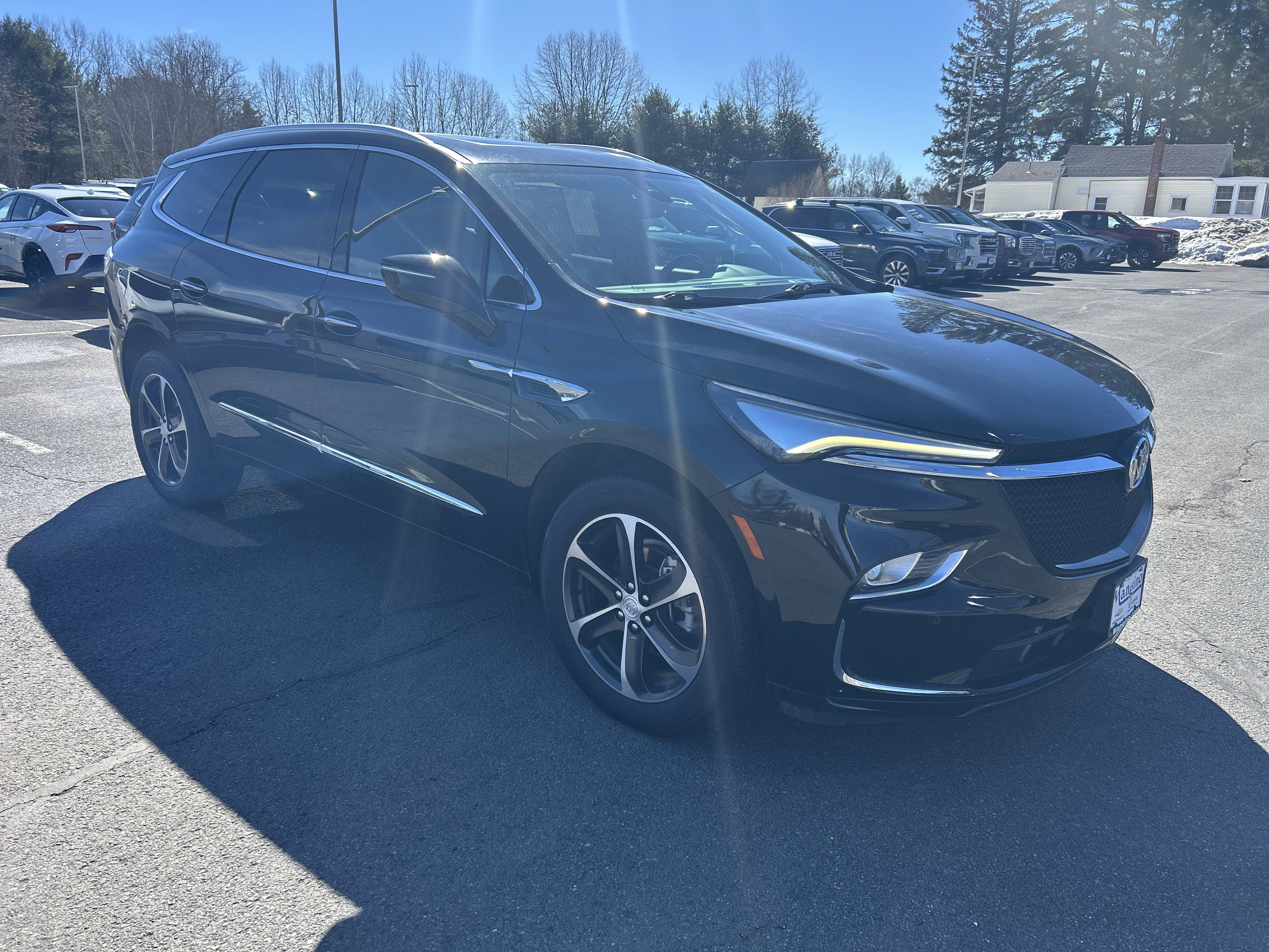 2022 Buick Enclave Essence