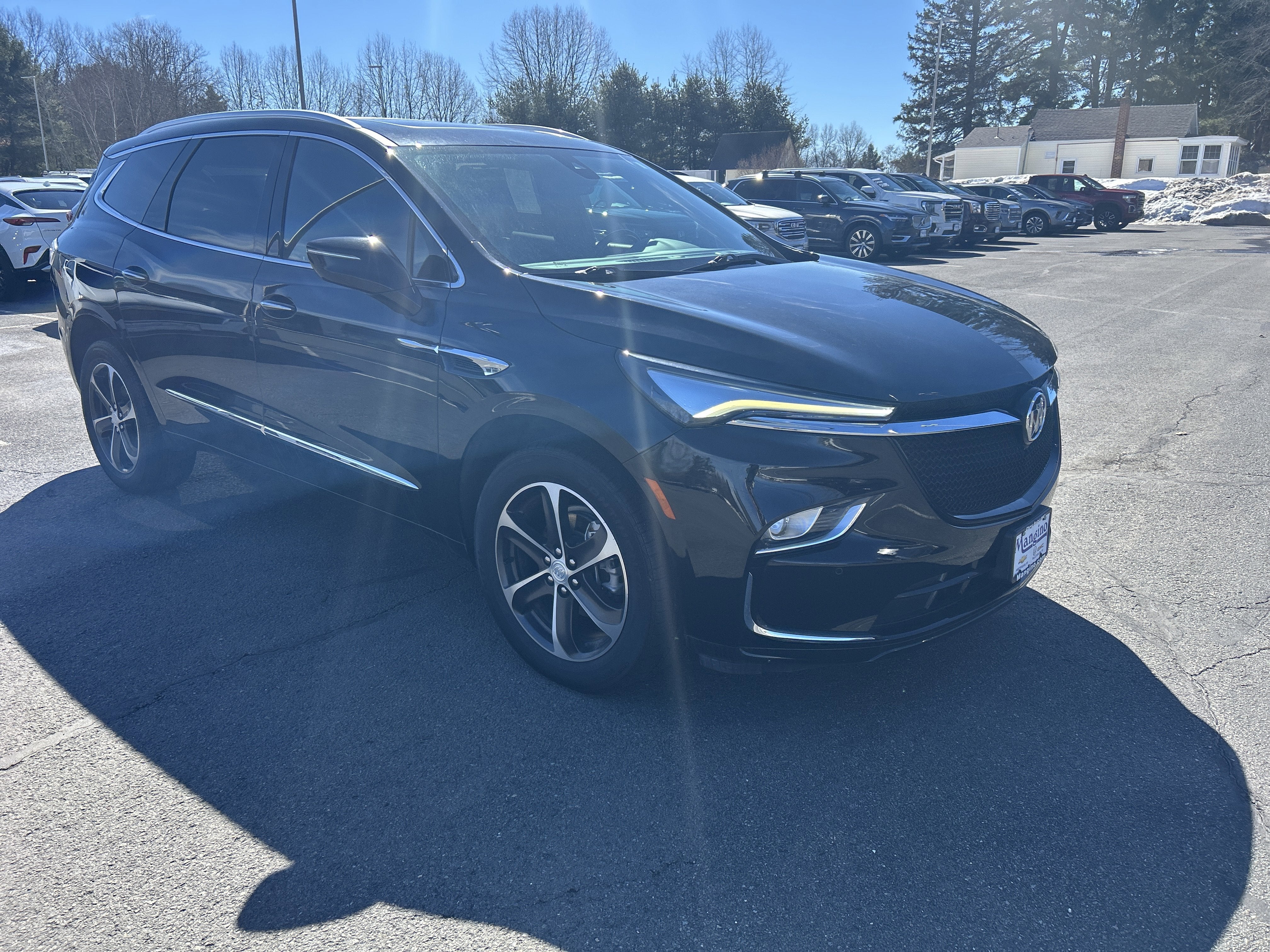 2022 Buick Enclave Essence