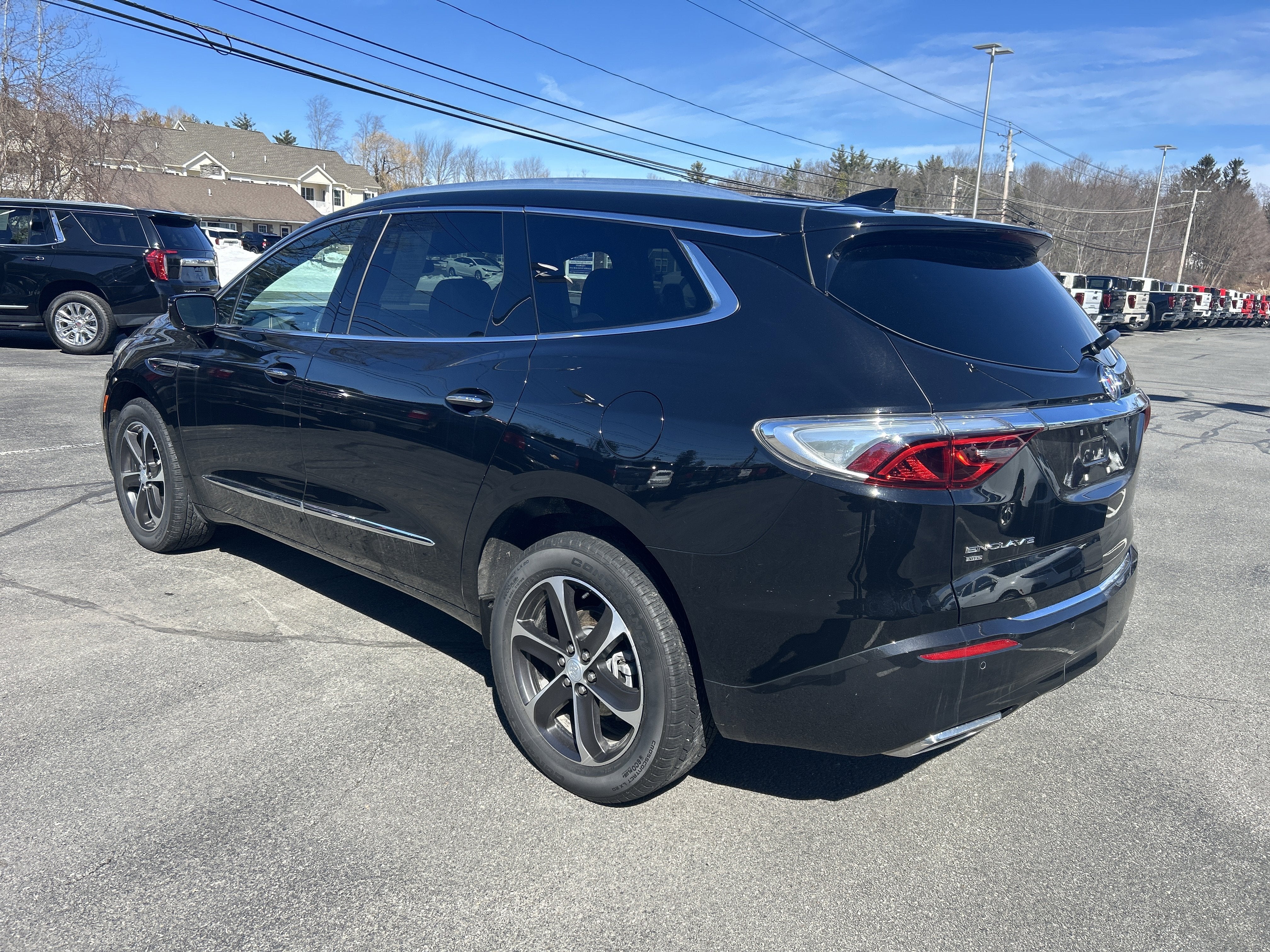 2022 Buick Enclave Essence