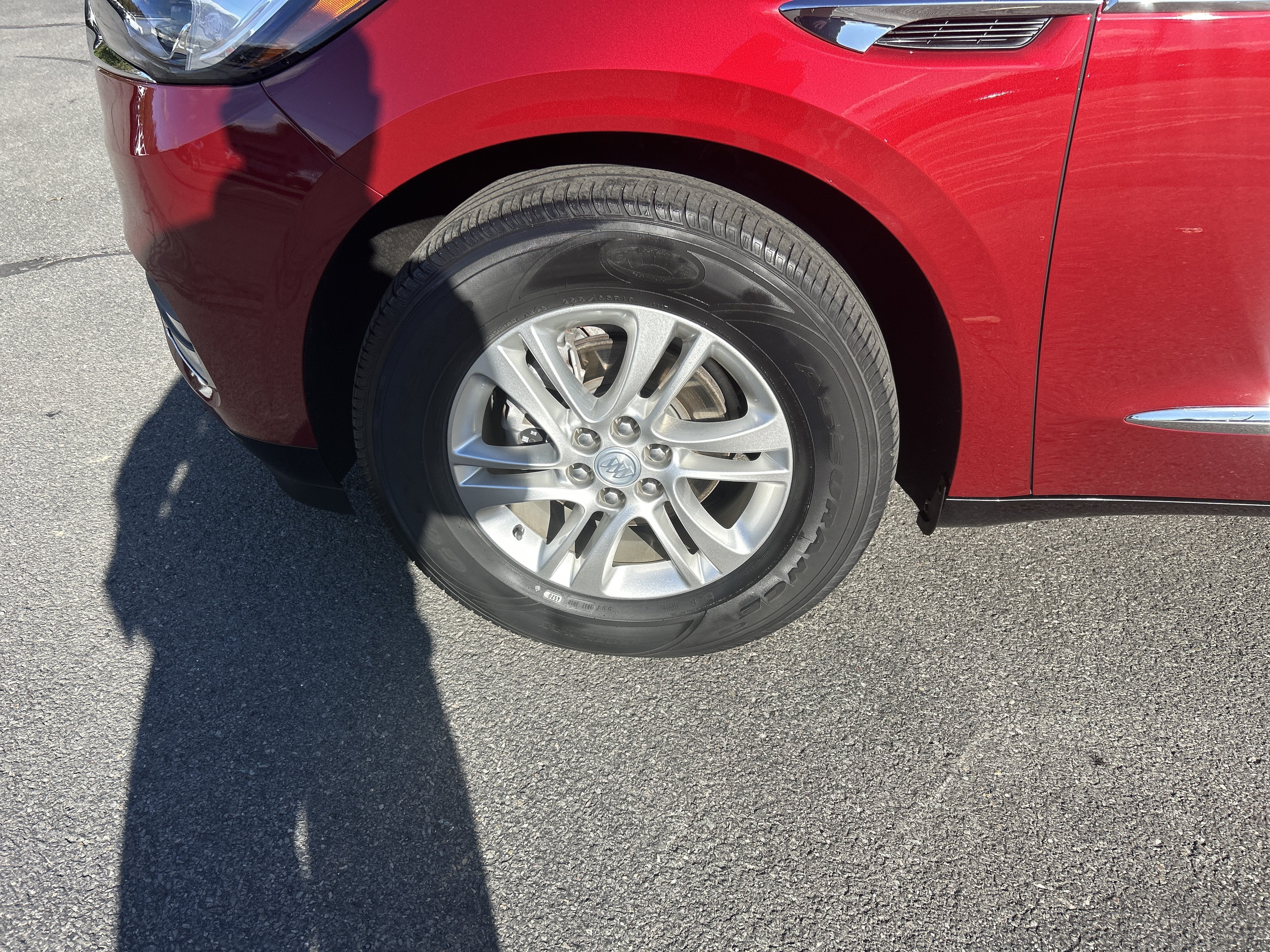 2021 Buick Enclave Essence