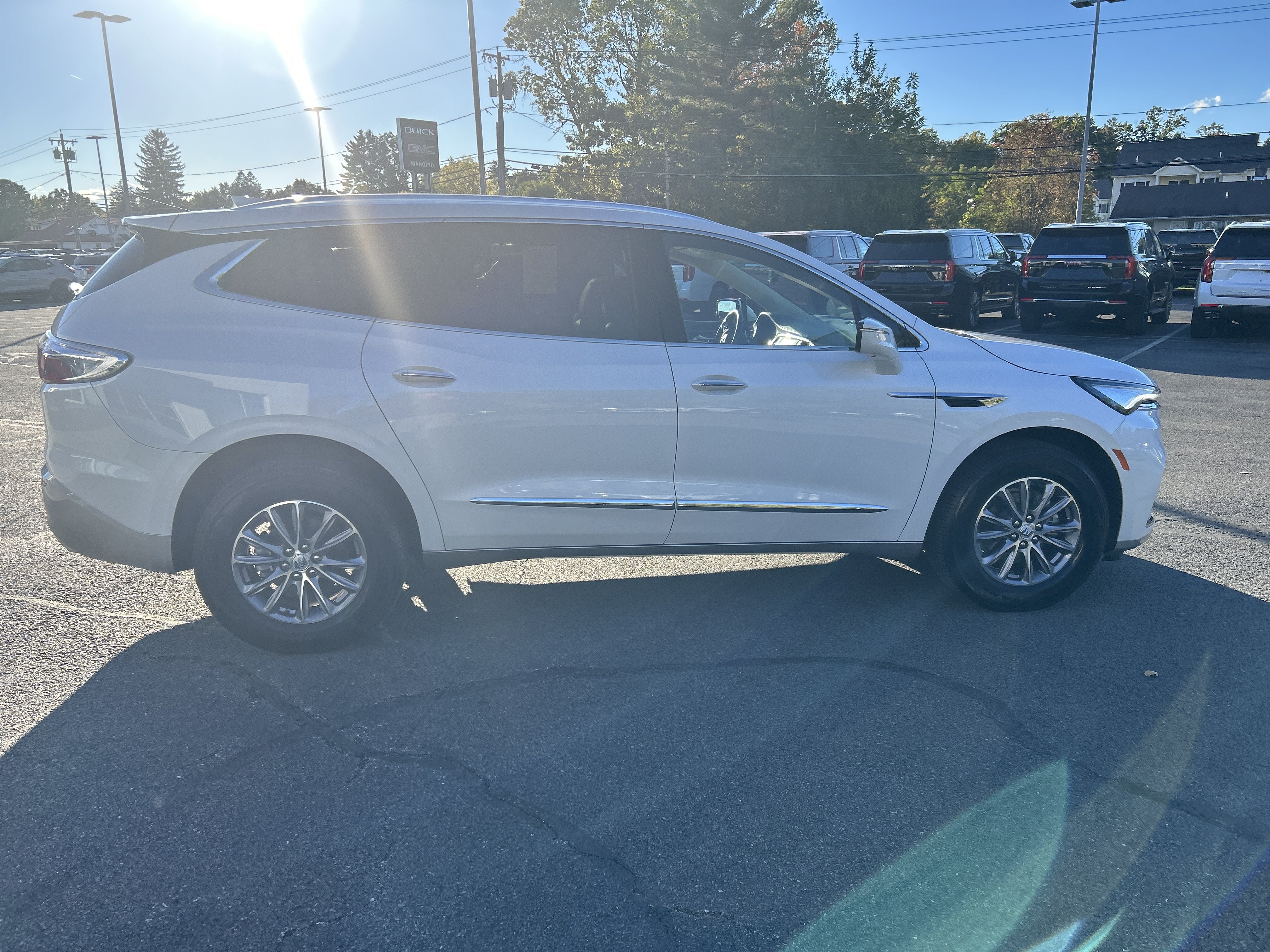 2024 Buick Enclave Premium